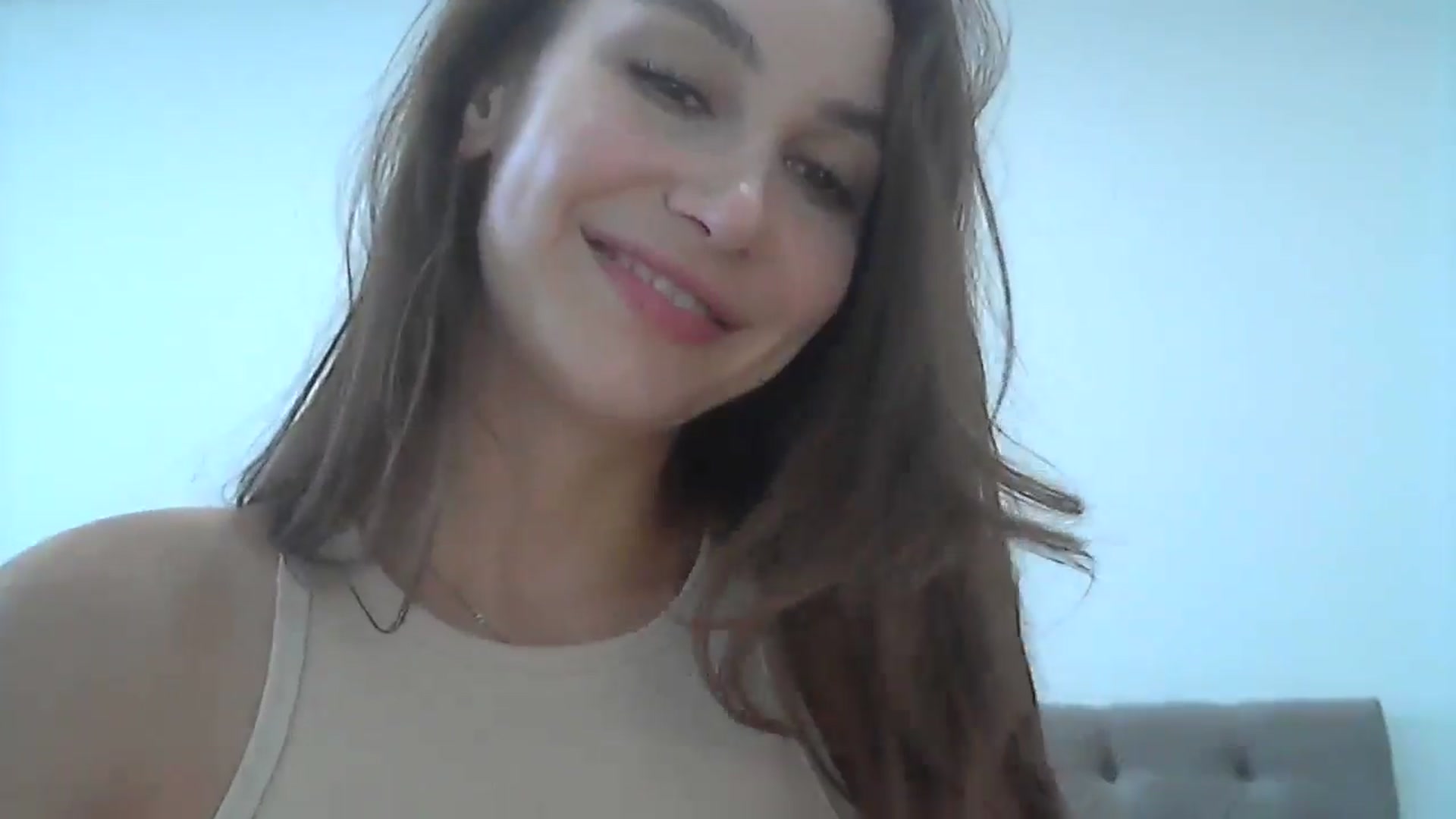 Gallery image thumbnail from HappinessInMe's myfreecams stream on, 07/09/2024, 13:19 image 17 of 20