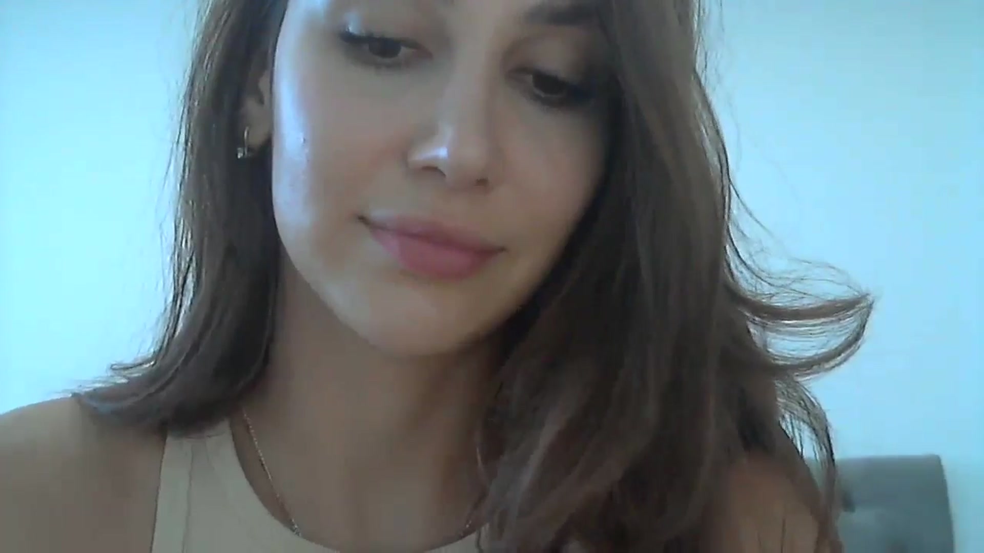 Gallery image thumbnail from HappinessInMe's myfreecams stream on, 07/09/2024, 13:19 image 4 of 20