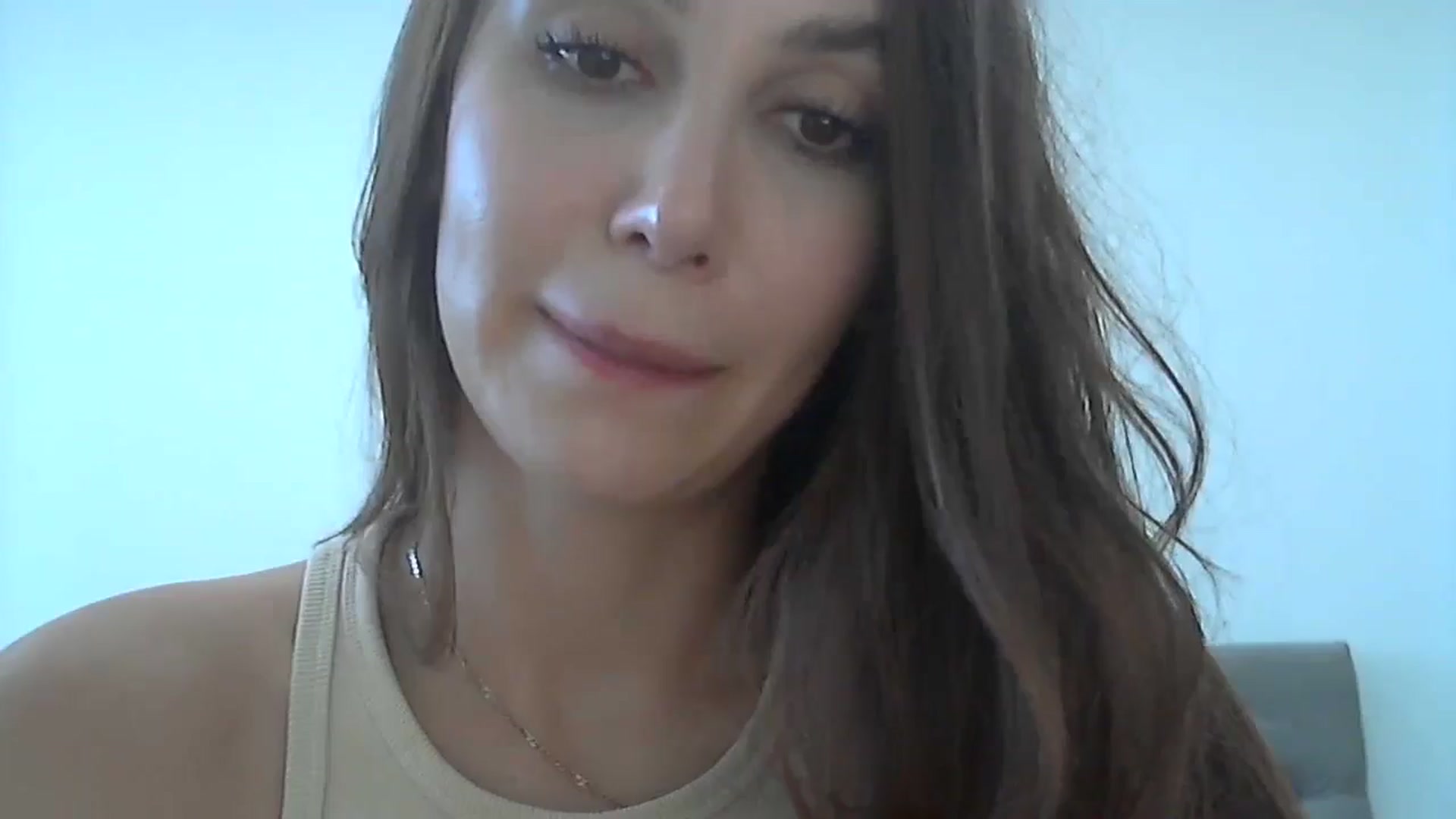 Gallery image thumbnail from HappinessInMe's myfreecams stream on, 07/09/2024, 14:27 image 9 of 20