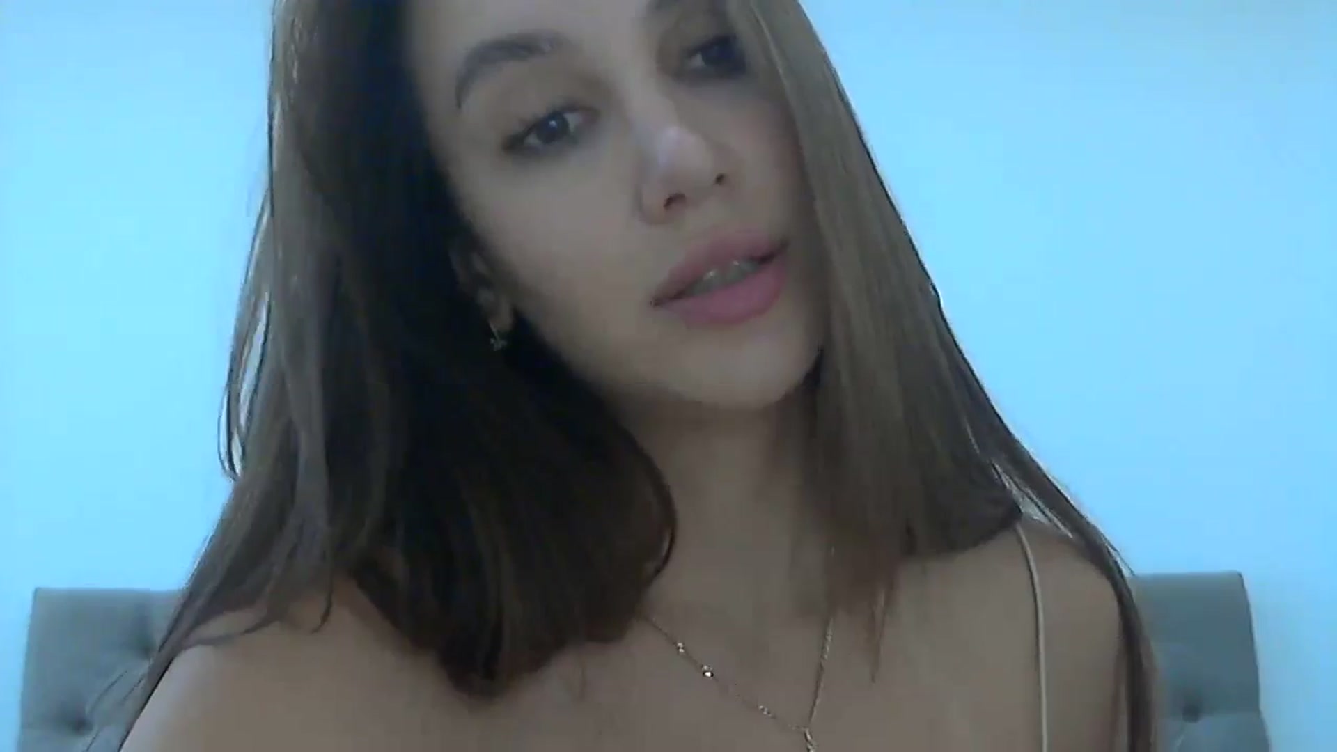 Gallery image thumbnail from HappinessInMe's myfreecams stream on, 07/25/2024, 14:39 image 8 of 20