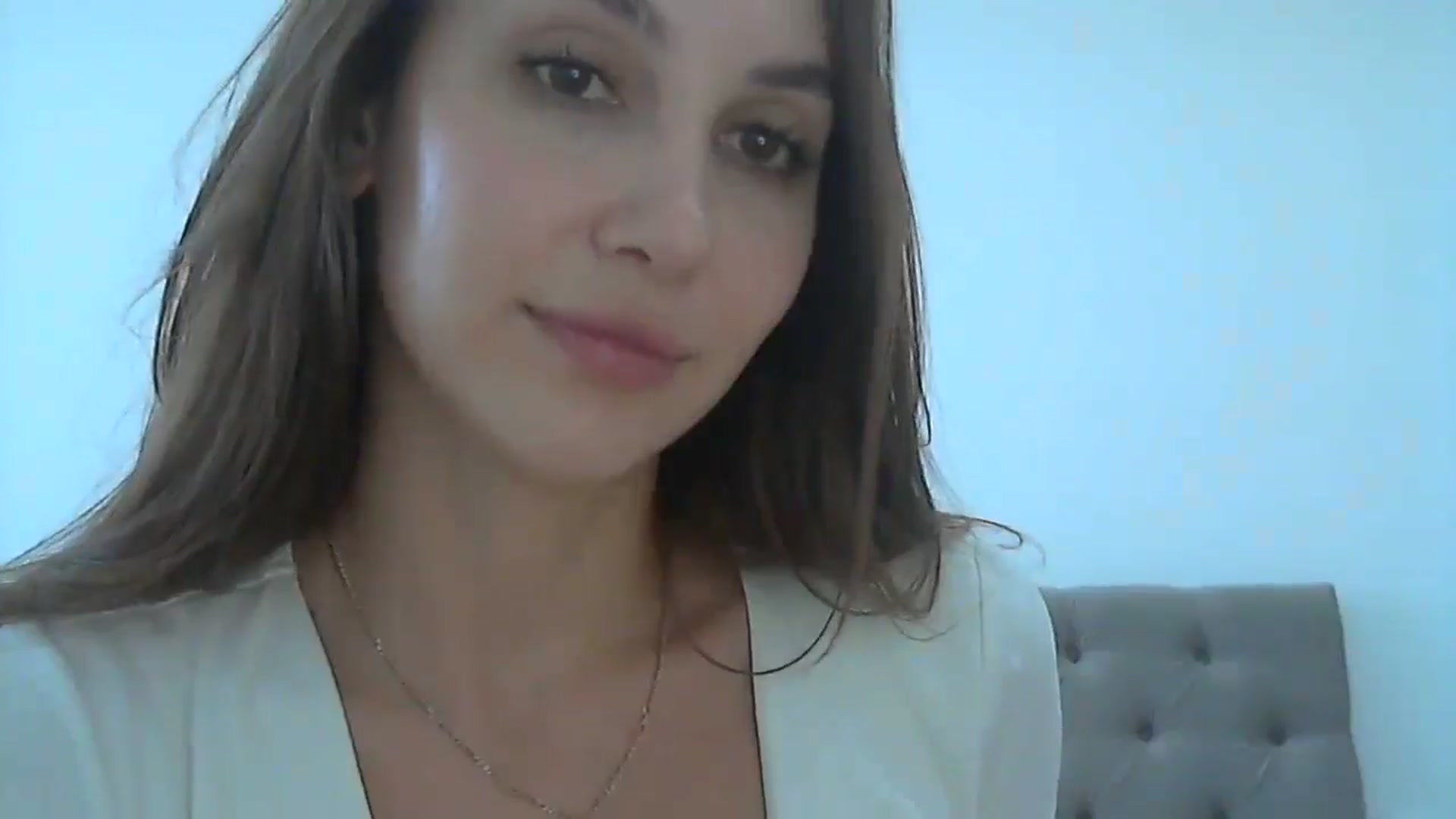 Gallery image thumbnail from HappinessInMe's myfreecams stream on, 07/27/2024, 15:42 image 14 of 20