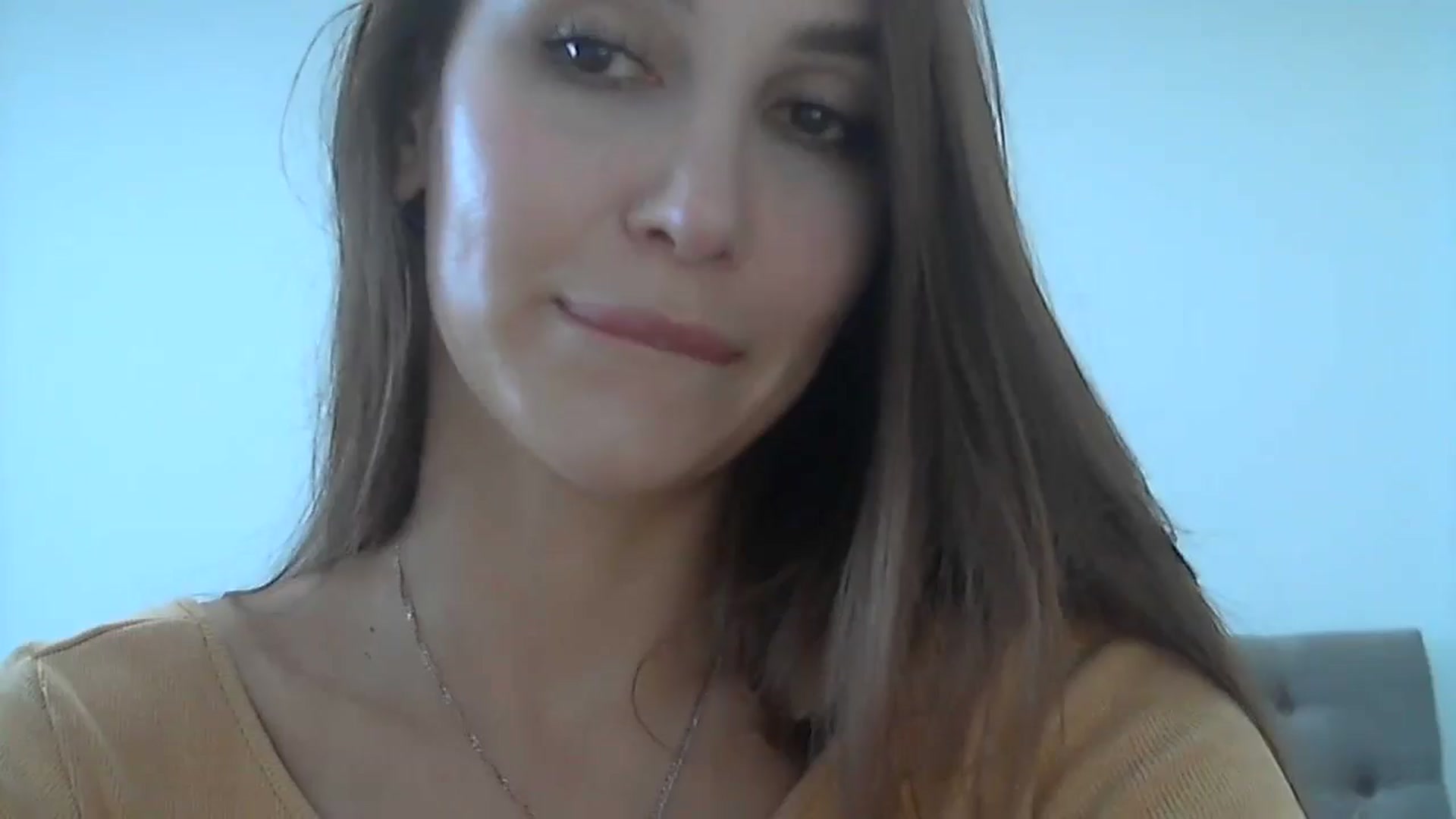 Gallery image thumbnail from HappinessInMe's myfreecams stream on, 08/04/2024, 15:01 image 1 of 20