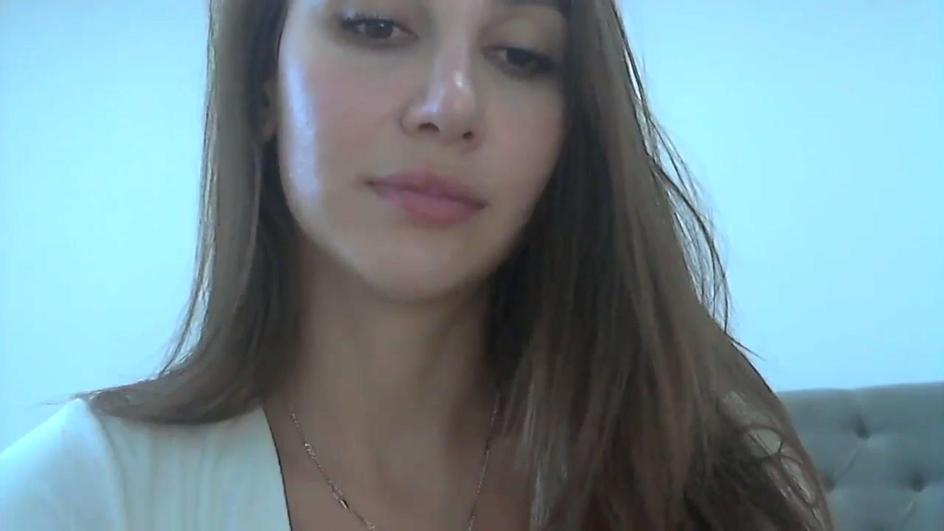 Gallery image thumbnail from HappinessInMe's myfreecams stream on, 08/05/2024, 14:02 image 8 of 20