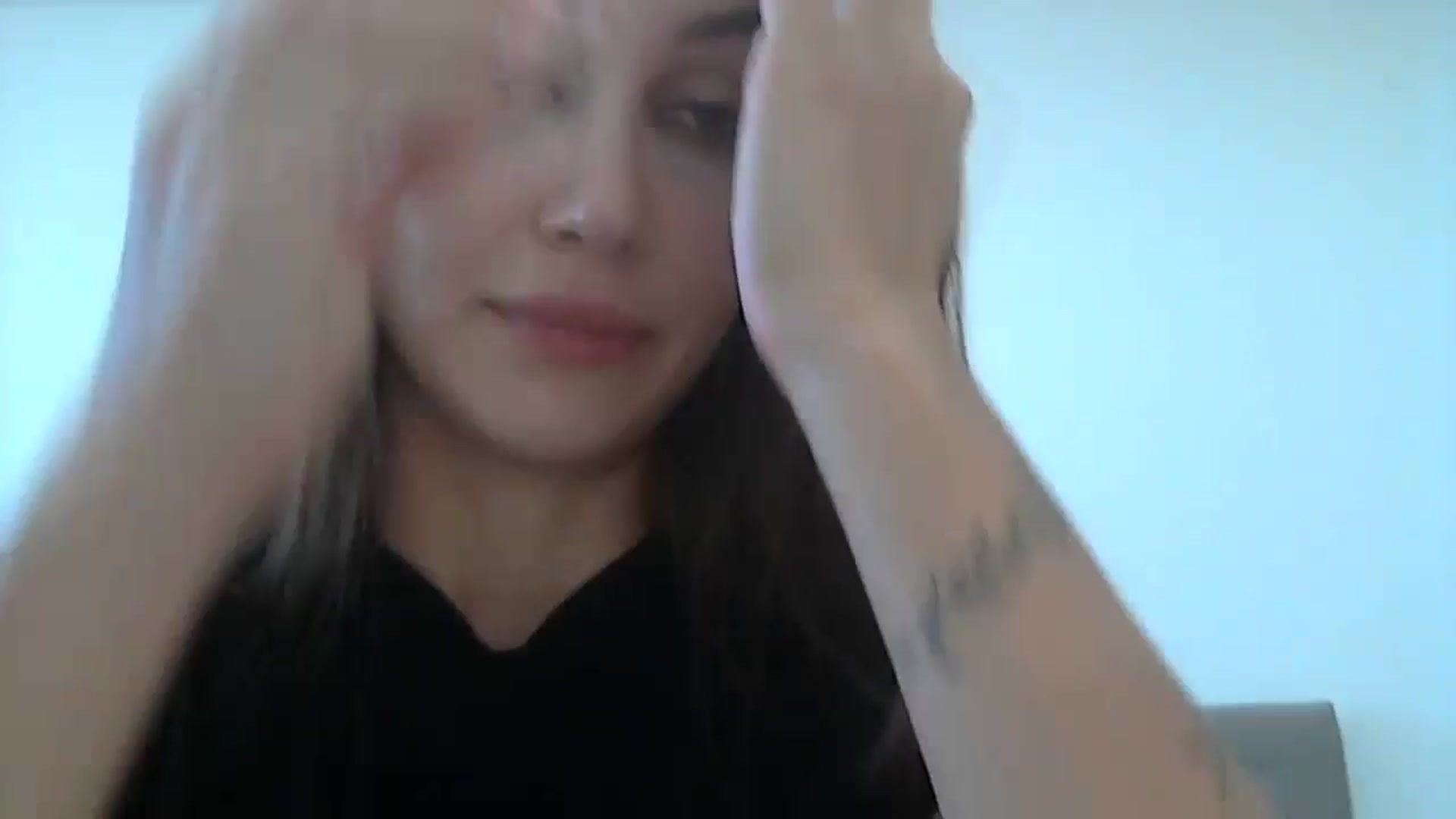 Gallery image thumbnail from HappinessInMe's myfreecams stream on, 08/07/2024, 13:55 image 1 of 20