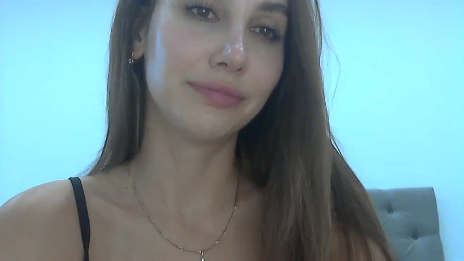 Gallery image thumbnail from HappinessInMe's myfreecams stream on, 08/08/2024, 16:20 image 19 of 20