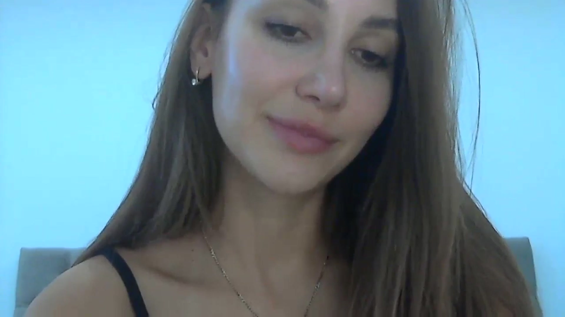 Gallery image thumbnail from HappinessInMe's myfreecams stream on, 08/12/2024, 14:54 image 10 of 20