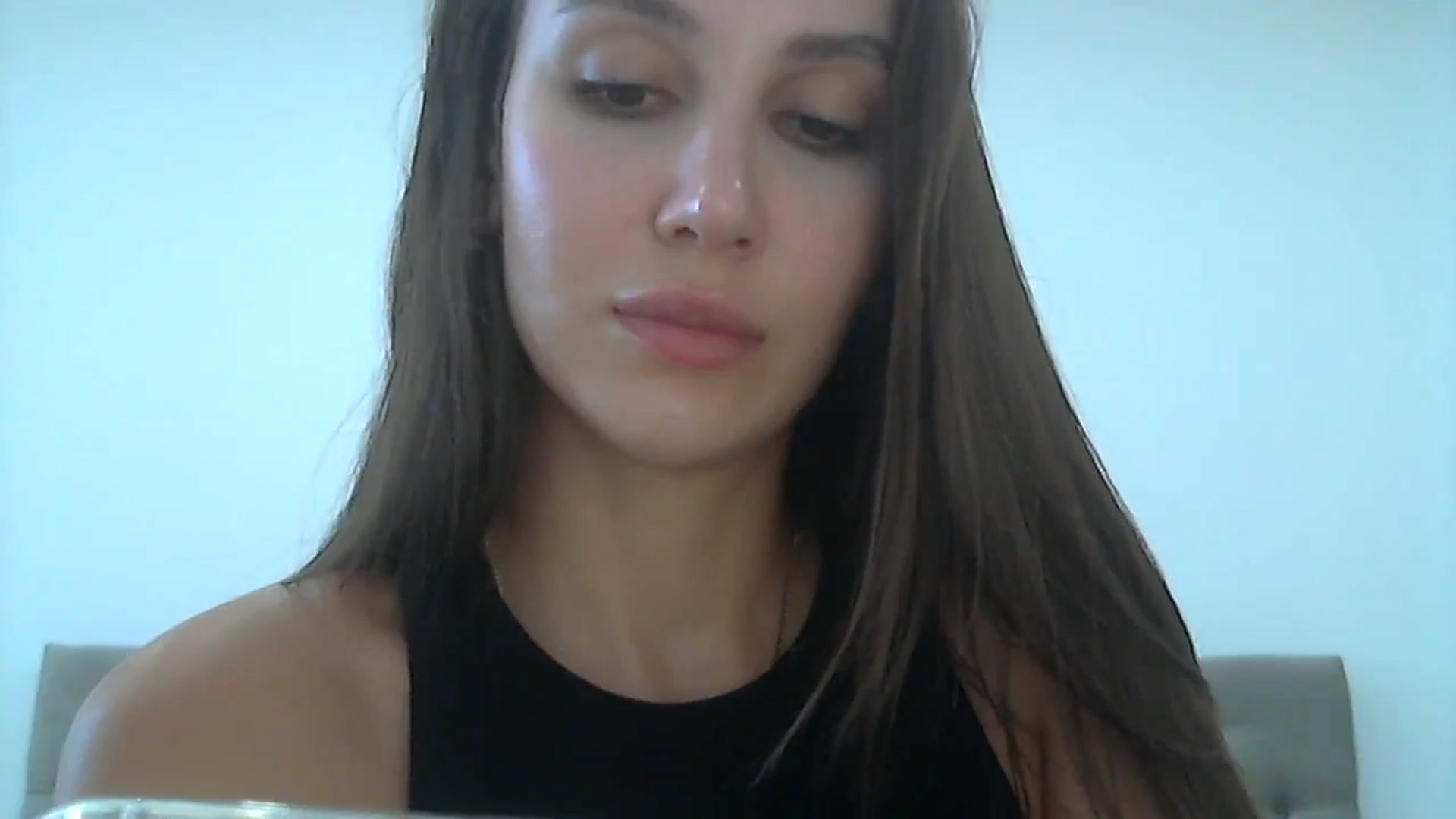 Gallery image thumbnail from HappinessInMe's myfreecams stream on, 08/15/2024, 13:35 image 7 of 20