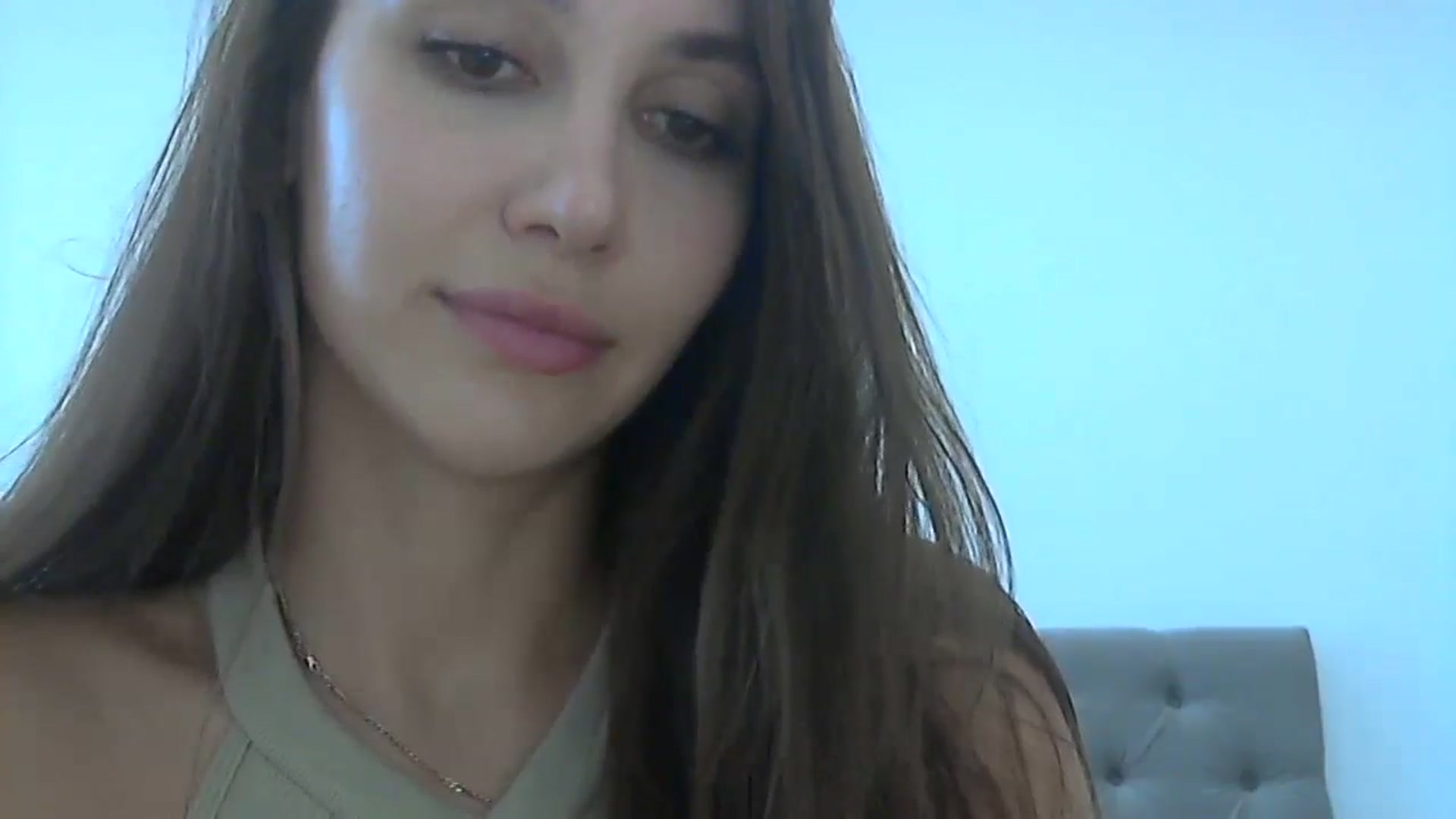 Gallery image thumbnail from HappinessInMe's myfreecams stream on, 08/22/2024, 15:32 image 12 of 20