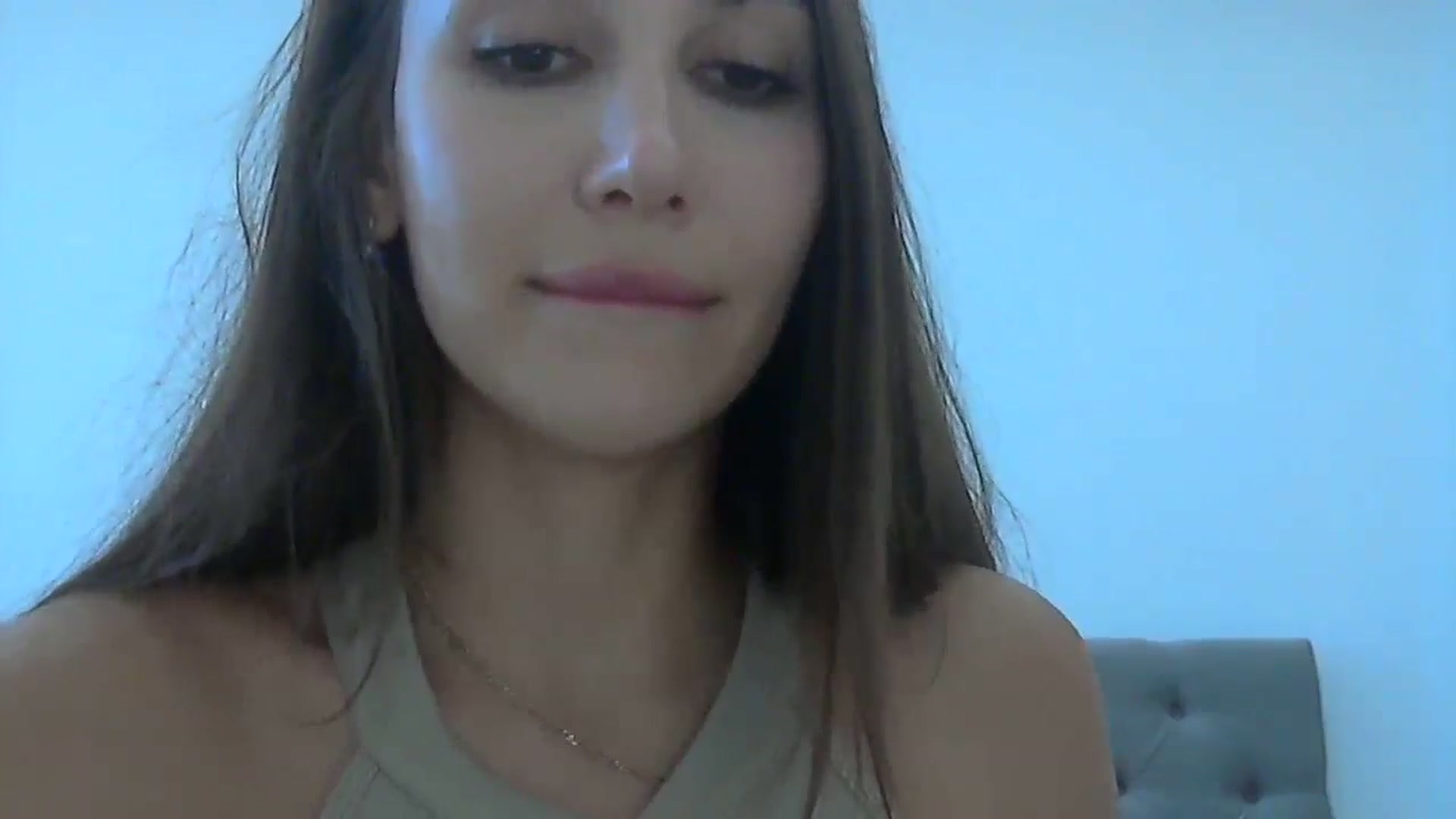 Gallery image thumbnail from HappinessInMe's myfreecams stream on, 08/22/2024, 15:32 image 8 of 20