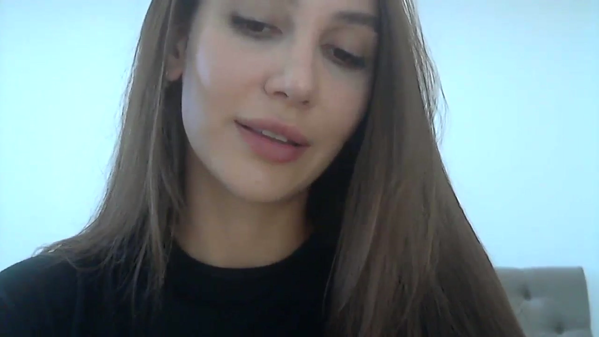Gallery image thumbnail from HappinessInMe's myfreecams stream on, 08/23/2024, 14:16 image 7 of 20