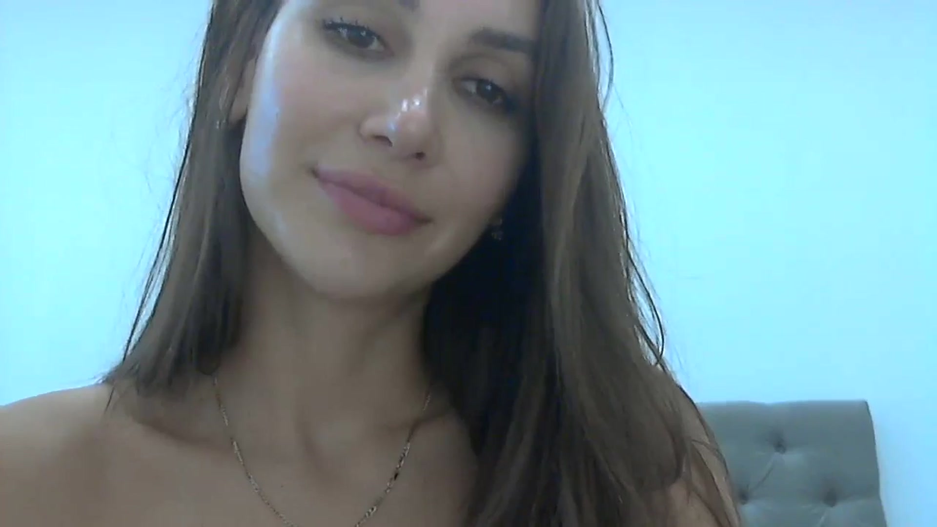 Gallery image thumbnail from HappinessInMe's myfreecams stream on, 08/25/2024, 15:37 image 4 of 20