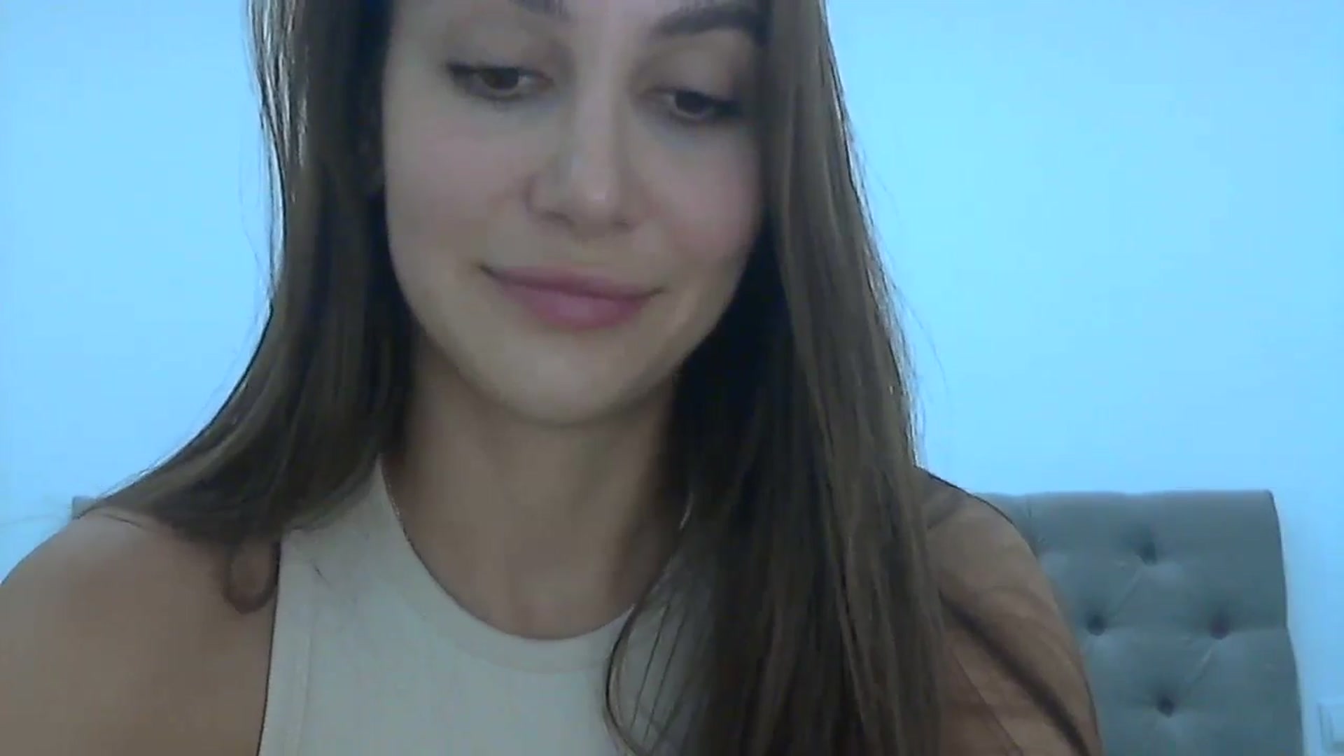 Gallery image thumbnail from HappinessInMe's myfreecams stream on, 09/22/2024, 16:04 image 17 of 20