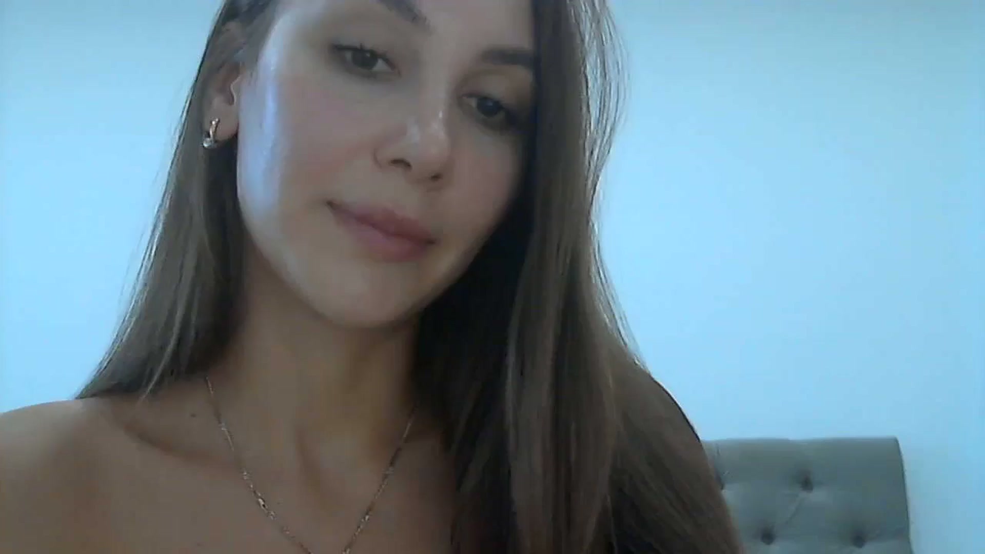 Gallery image thumbnail from HappinessInMe's myfreecams stream on, 09/24/2024, 15:33 image 9 of 20
