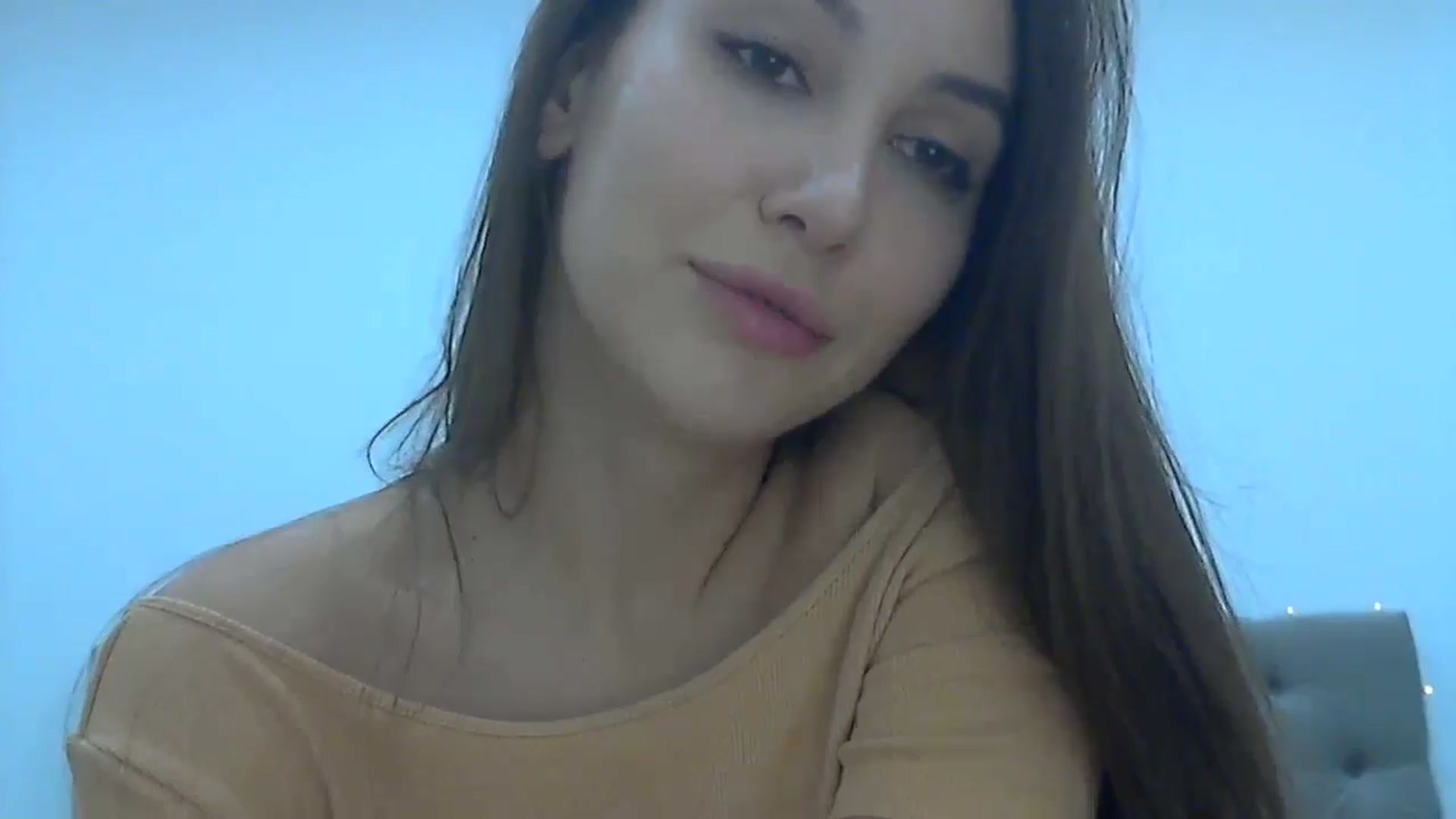 Gallery image thumbnail from HappinessInMe's myfreecams stream on, 11/13/2024, 16:02 image 2 of 20