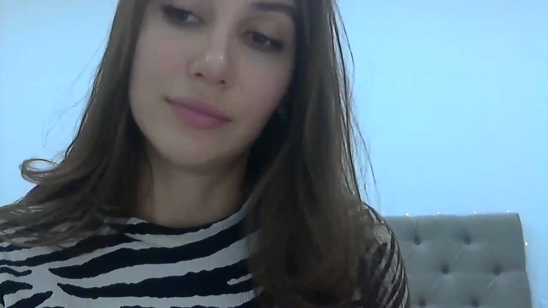 Gallery image thumbnail from HappinessInMe's myfreecams stream on, 11/19/2024, 15:22 image 14 of 20