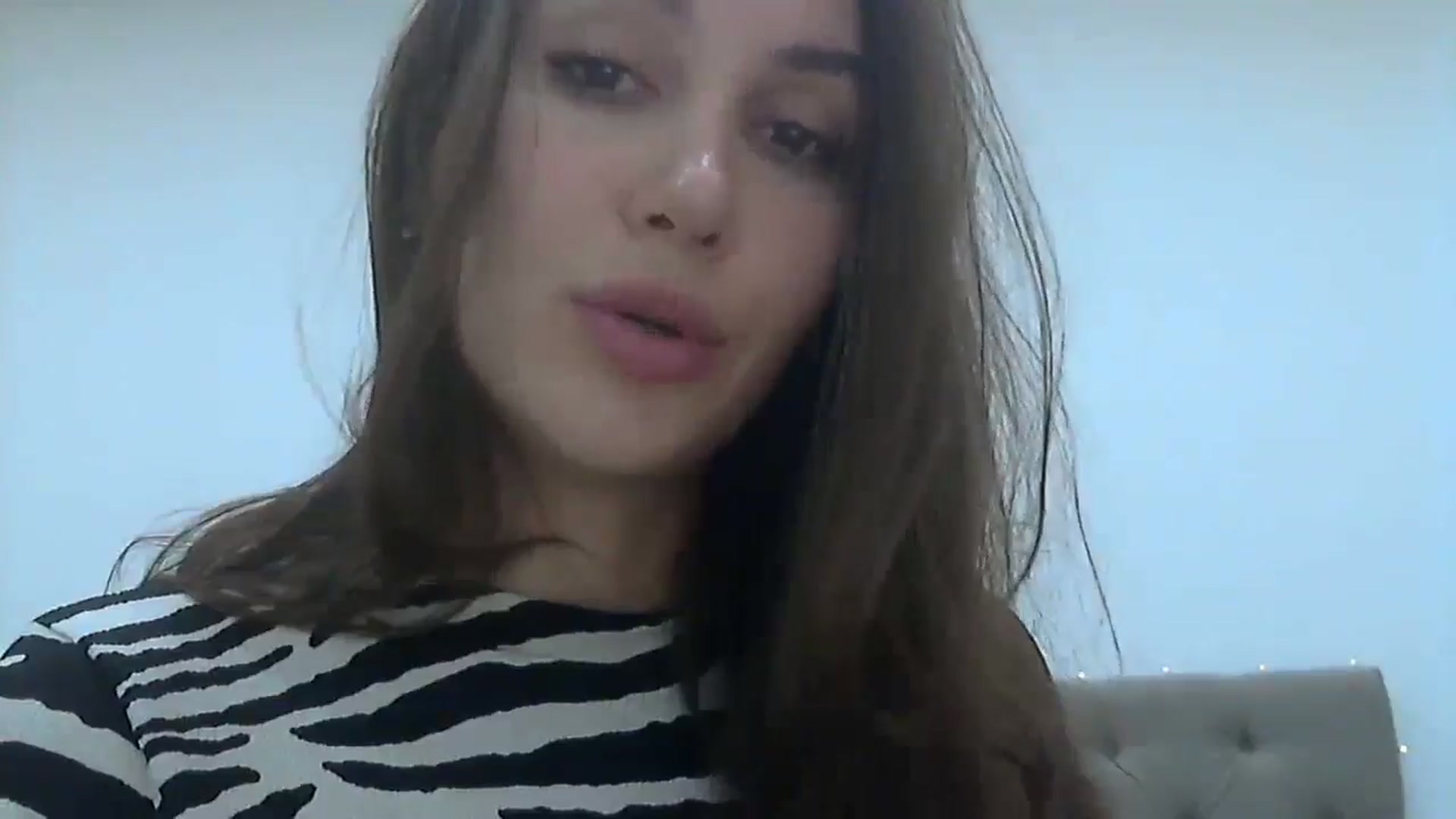 Gallery image thumbnail from HappinessInMe's myfreecams stream on, 11/19/2024, 15:22 image 11 of 20