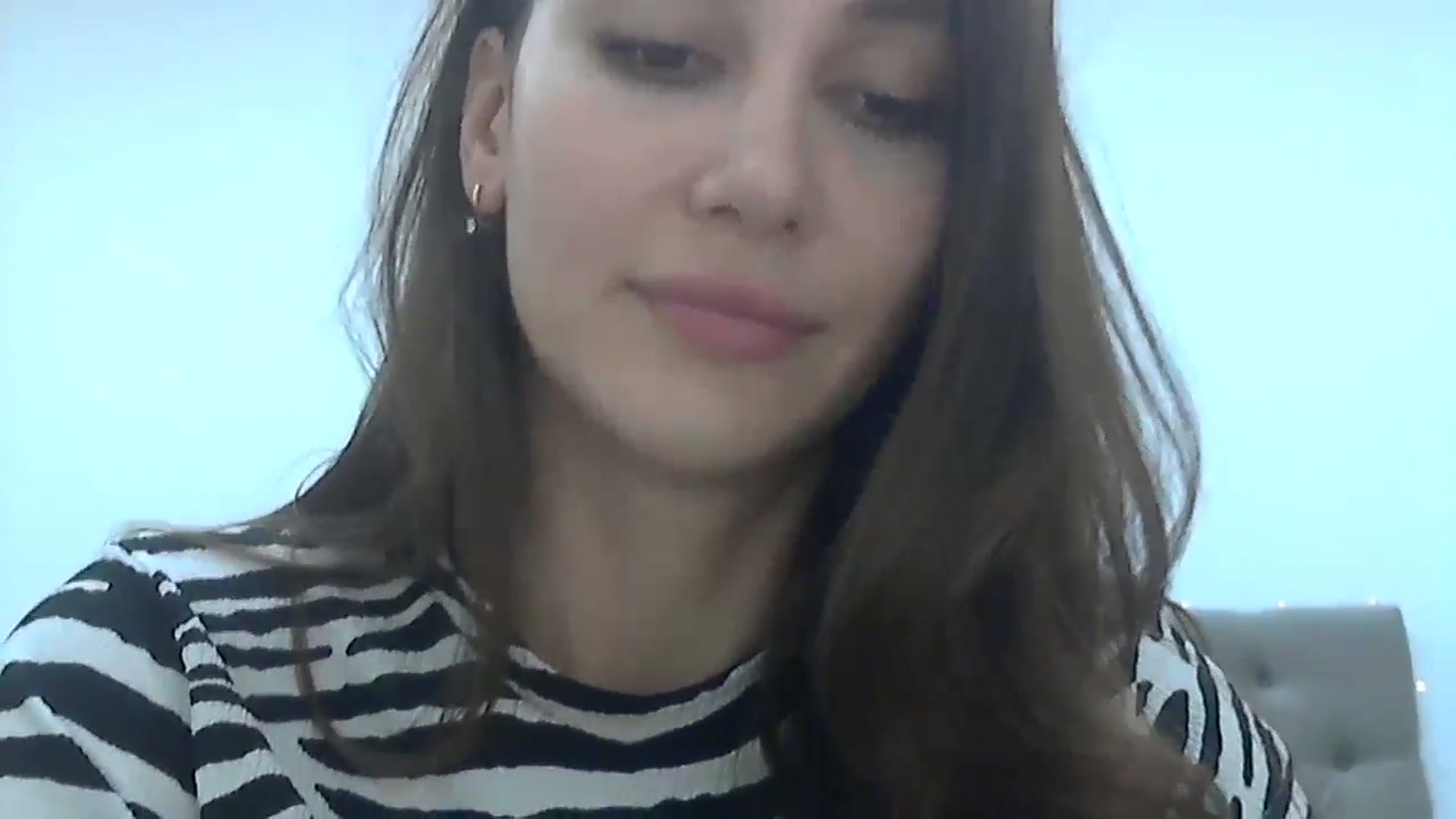 Gallery image thumbnail from HappinessInMe's myfreecams stream on, 11/19/2024, 15:22 image 2 of 20