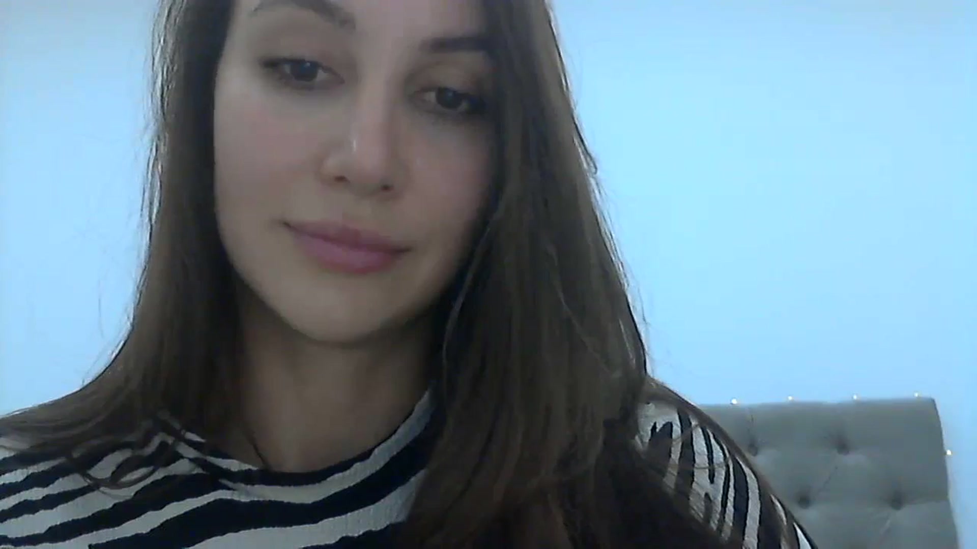 Gallery image thumbnail from HappinessInMe's myfreecams stream on, 11/19/2024, 16:08 image 5 of 20