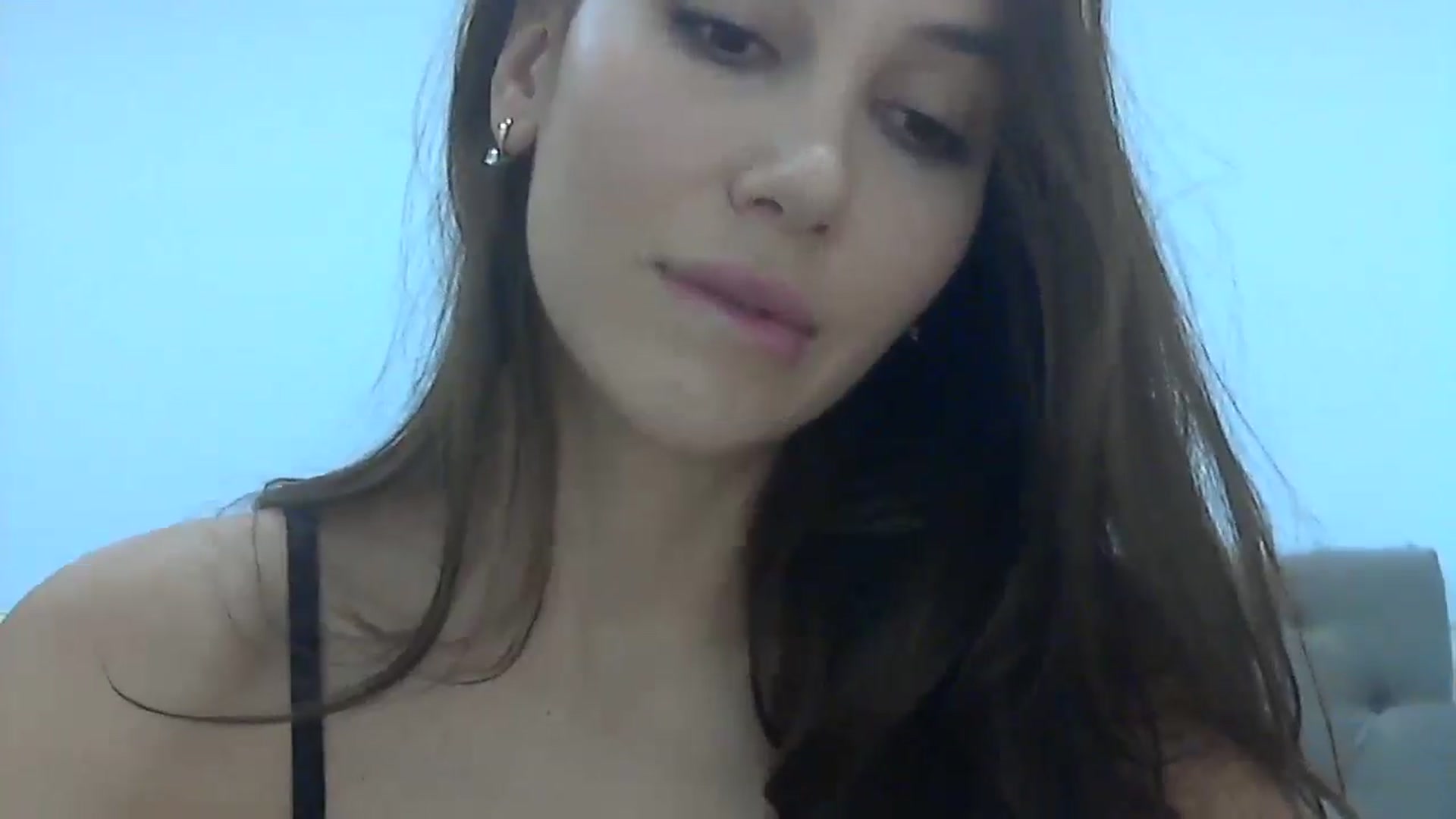 Gallery image thumbnail from HappinessInMe's myfreecams stream on, 11/23/2024, 16:25 image 10 of 20