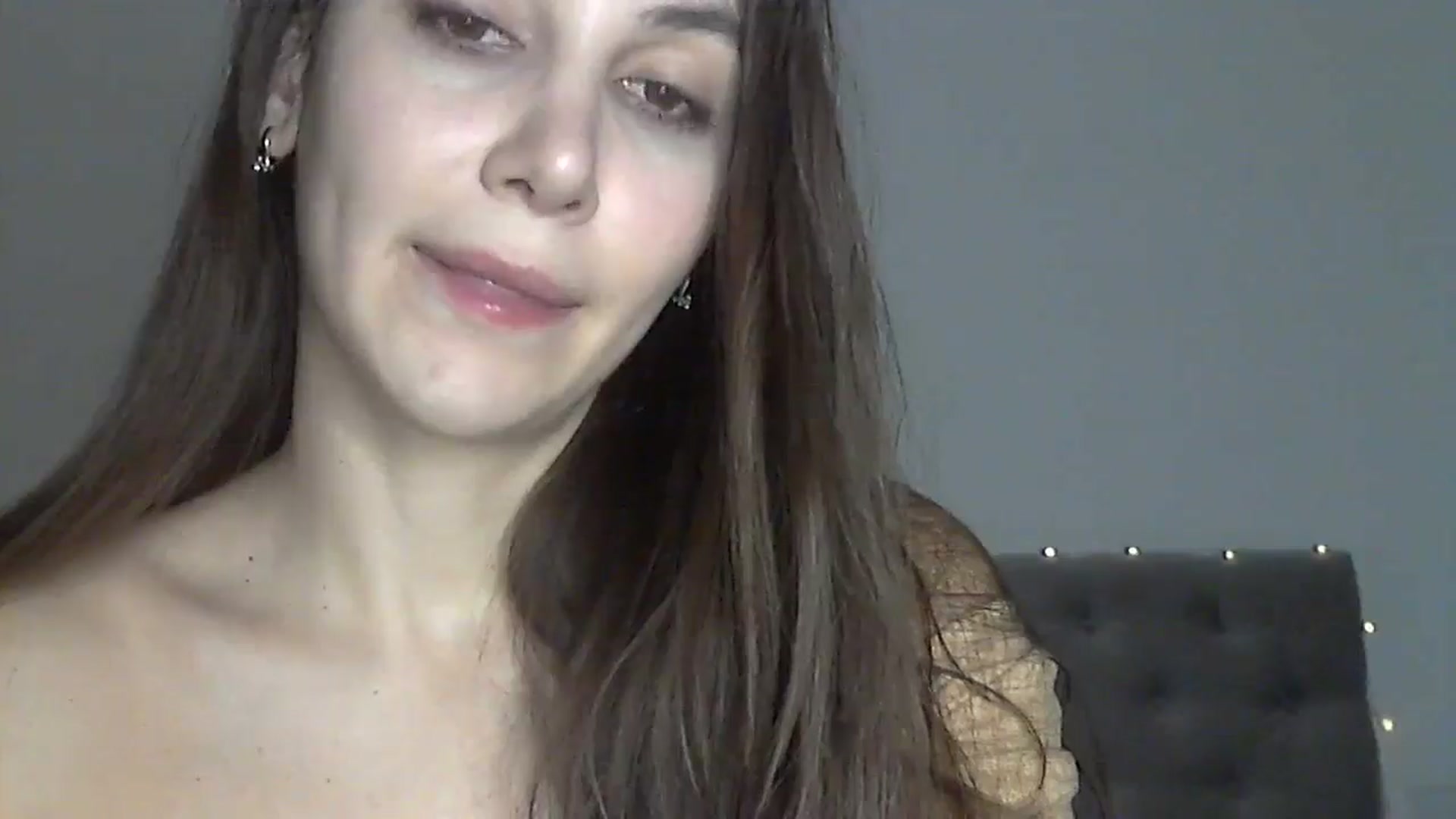 Gallery image thumbnail from HappinessInMe's myfreecams stream on, 11/28/2024, 16:23 image 10 of 20