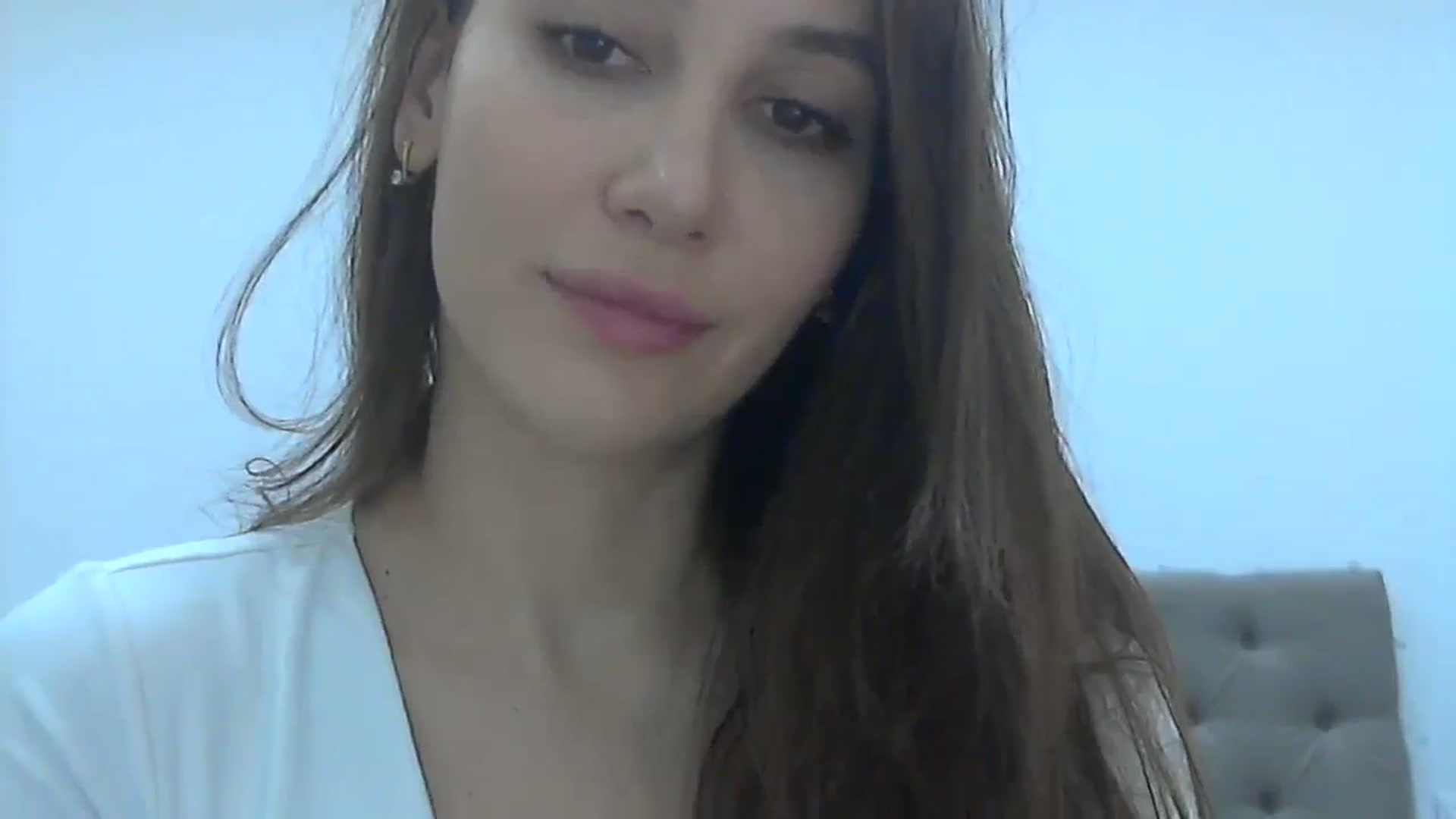 Gallery image thumbnail from HappinessInMe's myfreecams stream on, 11/30/2024, 16:37 image 3 of 20