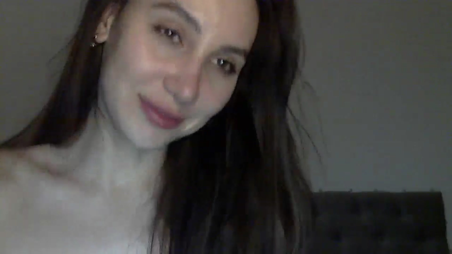 Gallery image thumbnail from HappinessInMe's myfreecams stream on, 12/05/2024, 16:47 image 11 of 20