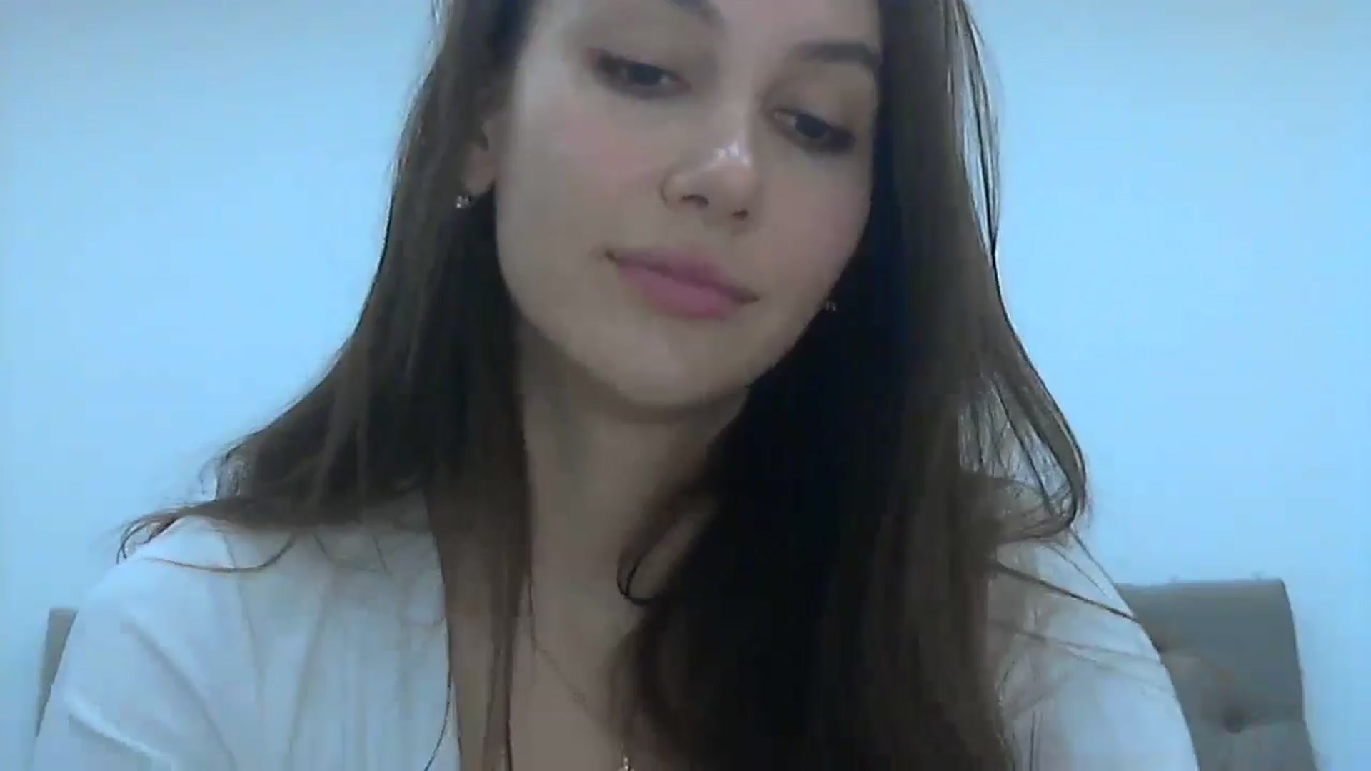 Gallery image thumbnail from HappinessInMe's myfreecams stream on, 12/08/2024, 17:06 image 16 of 20