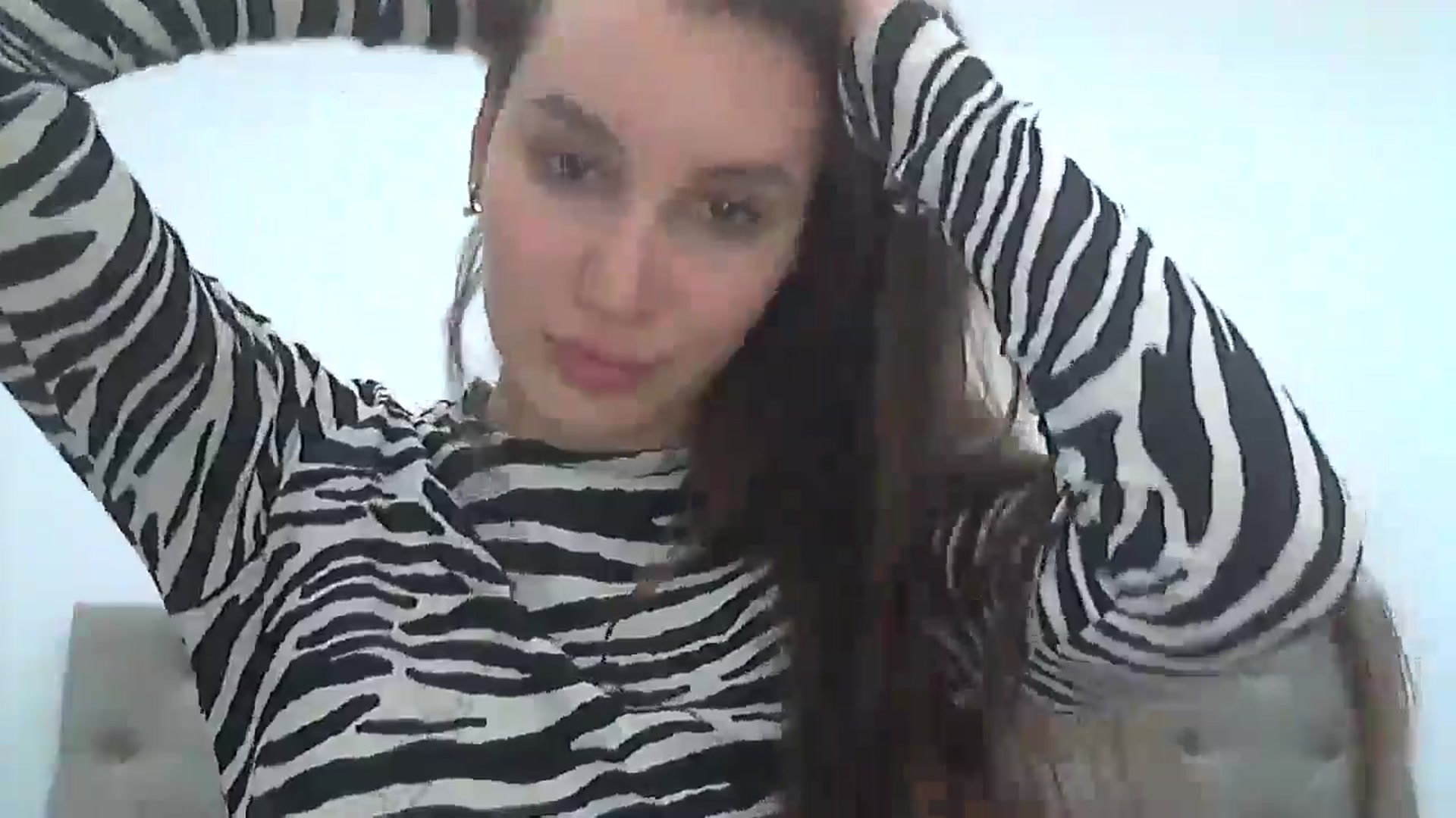 Gallery image thumbnail from HappinessInMe's myfreecams stream on, 12/19/2024, 16:26 image 16 of 20