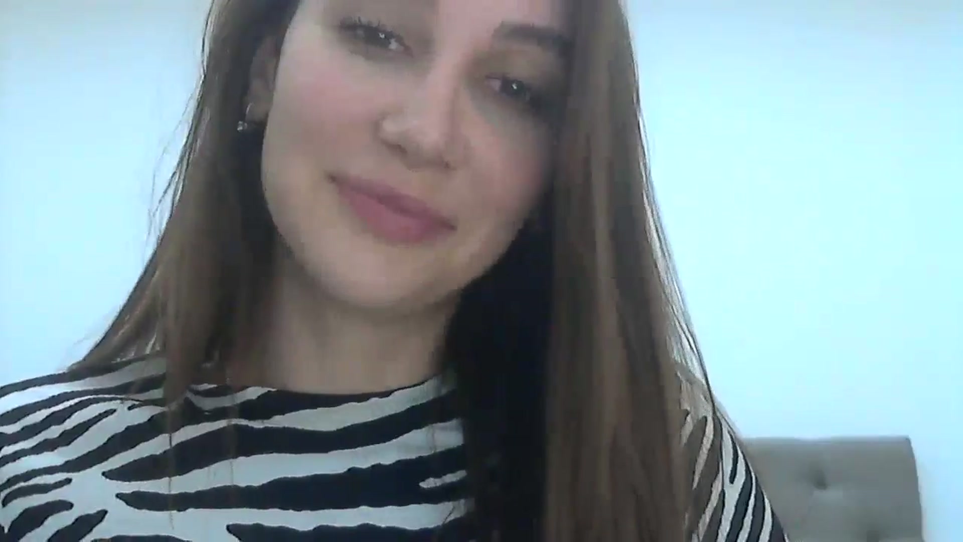 Gallery image thumbnail from HappinessInMe's myfreecams stream on, 12/19/2024, 16:26 image 2 of 20