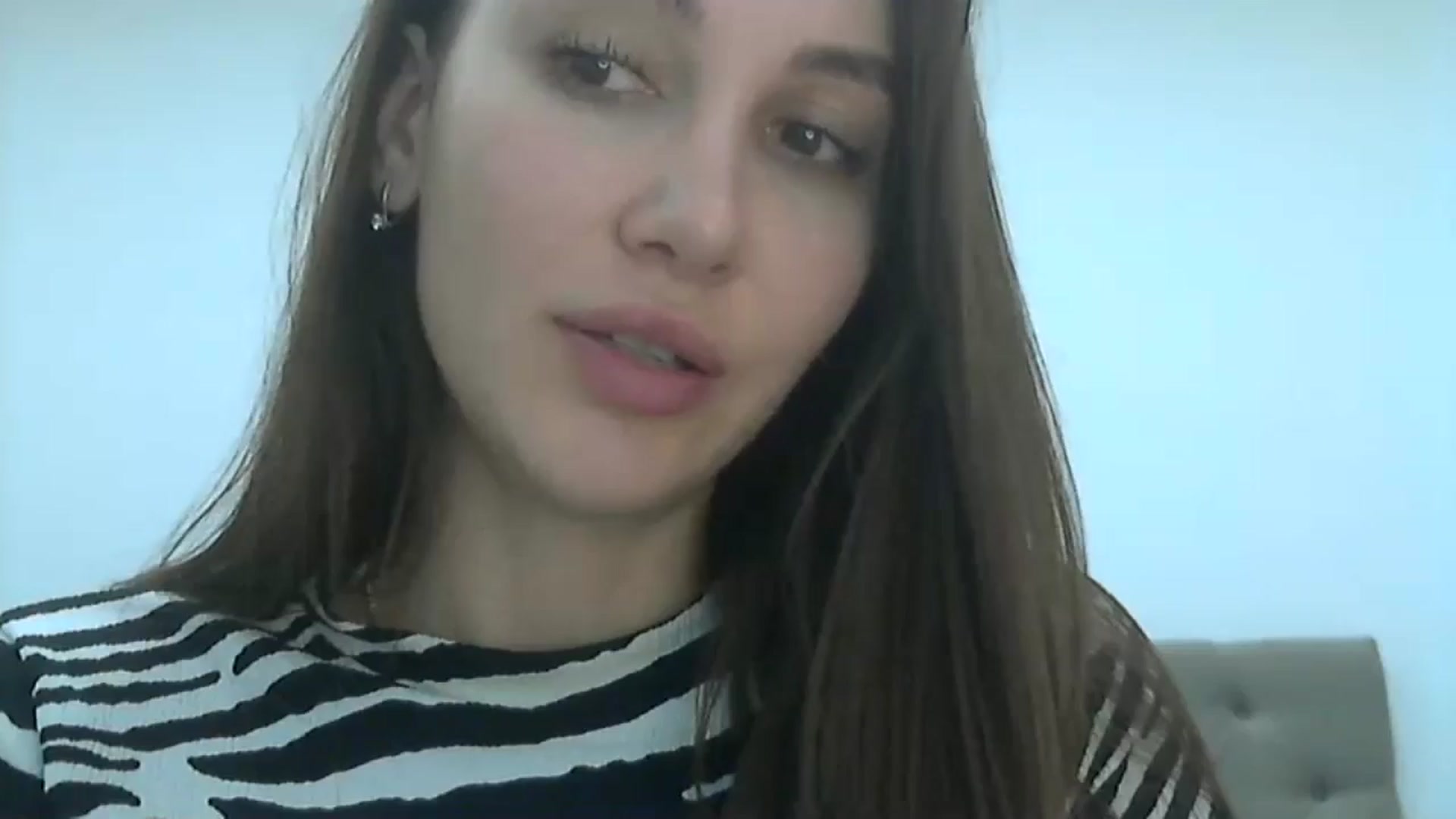 Gallery image thumbnail from HappinessInMe's myfreecams stream on, 12/19/2024, 16:26 image 1 of 20