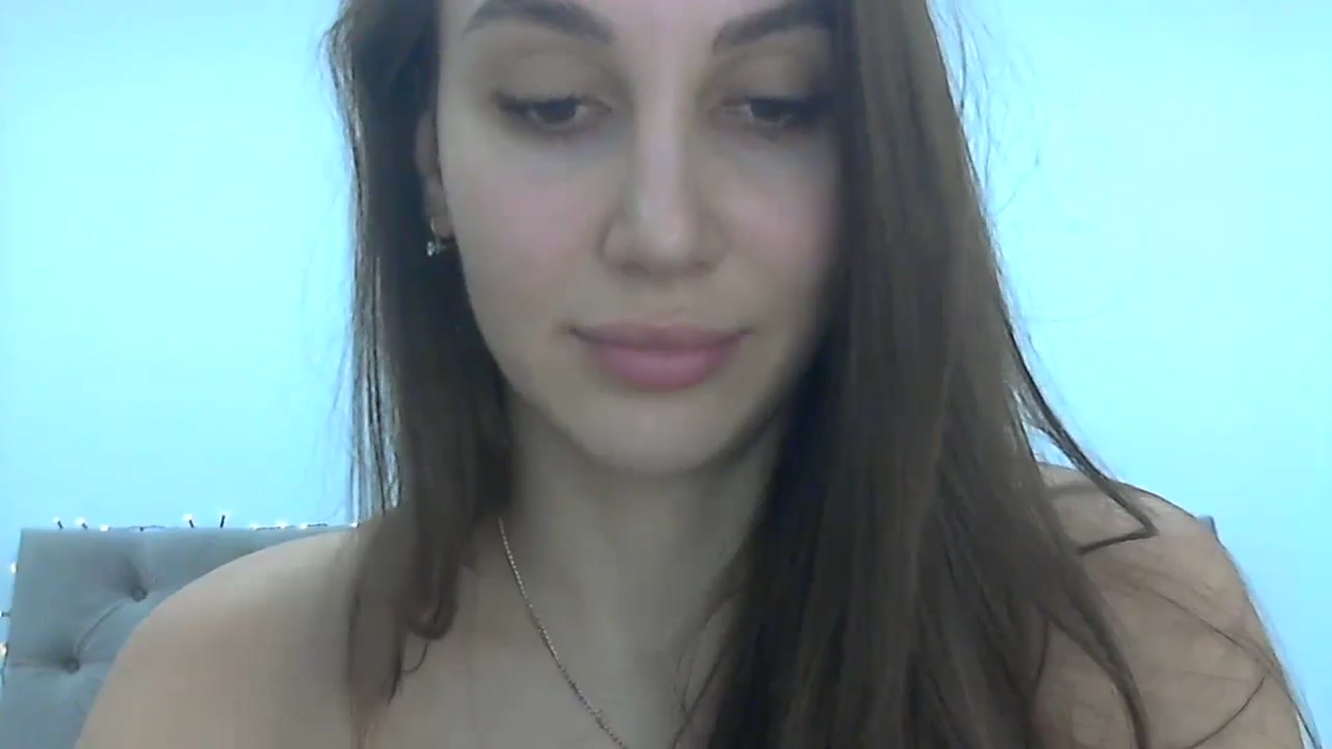 Gallery image thumbnail from HappinessInMe's myfreecams stream on, 12/22/2024, 17:22 image 14 of 20