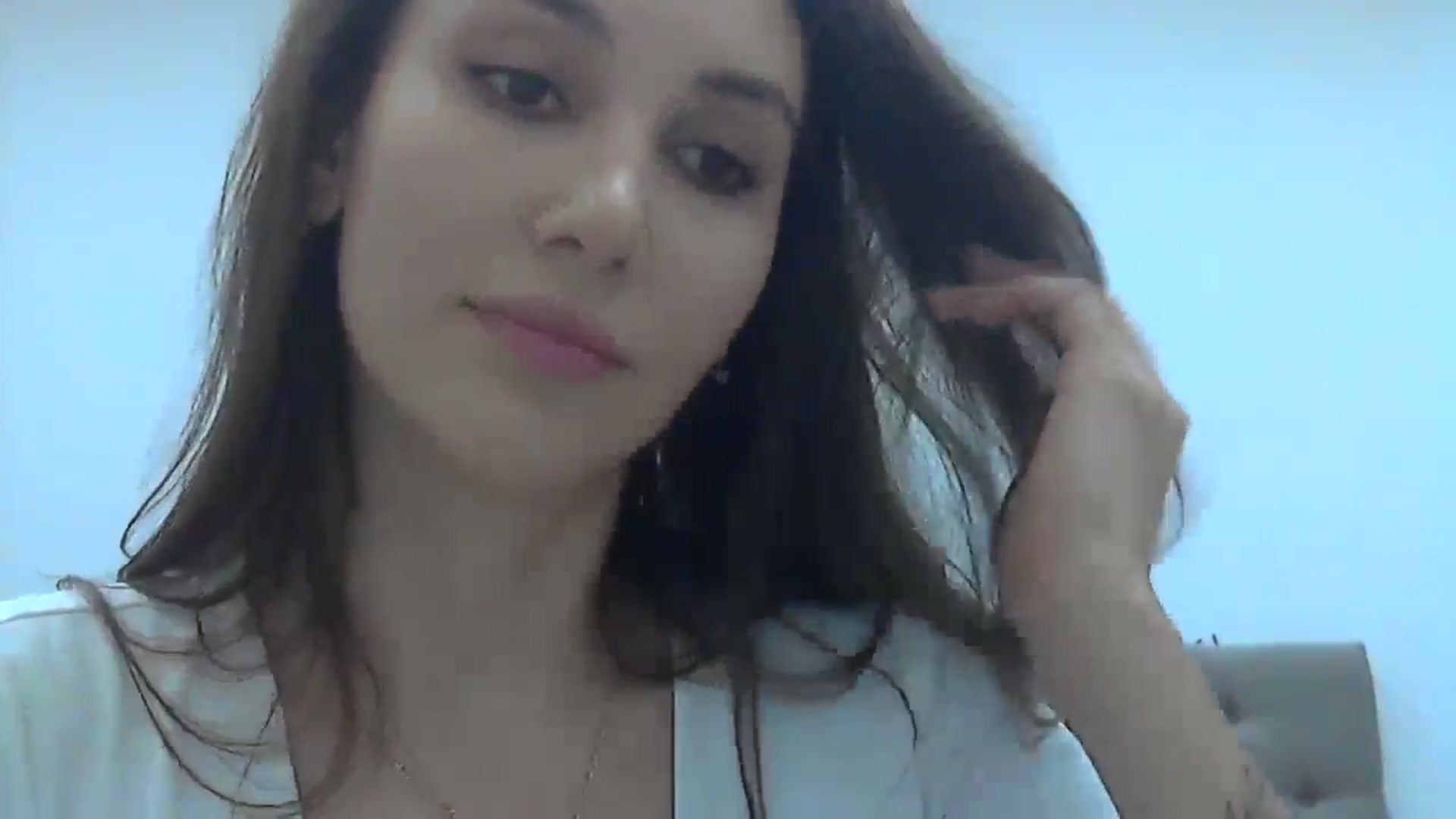 Gallery image thumbnail from HappinessInMe's myfreecams stream on, 12/25/2024, 15:41 image 9 of 20
