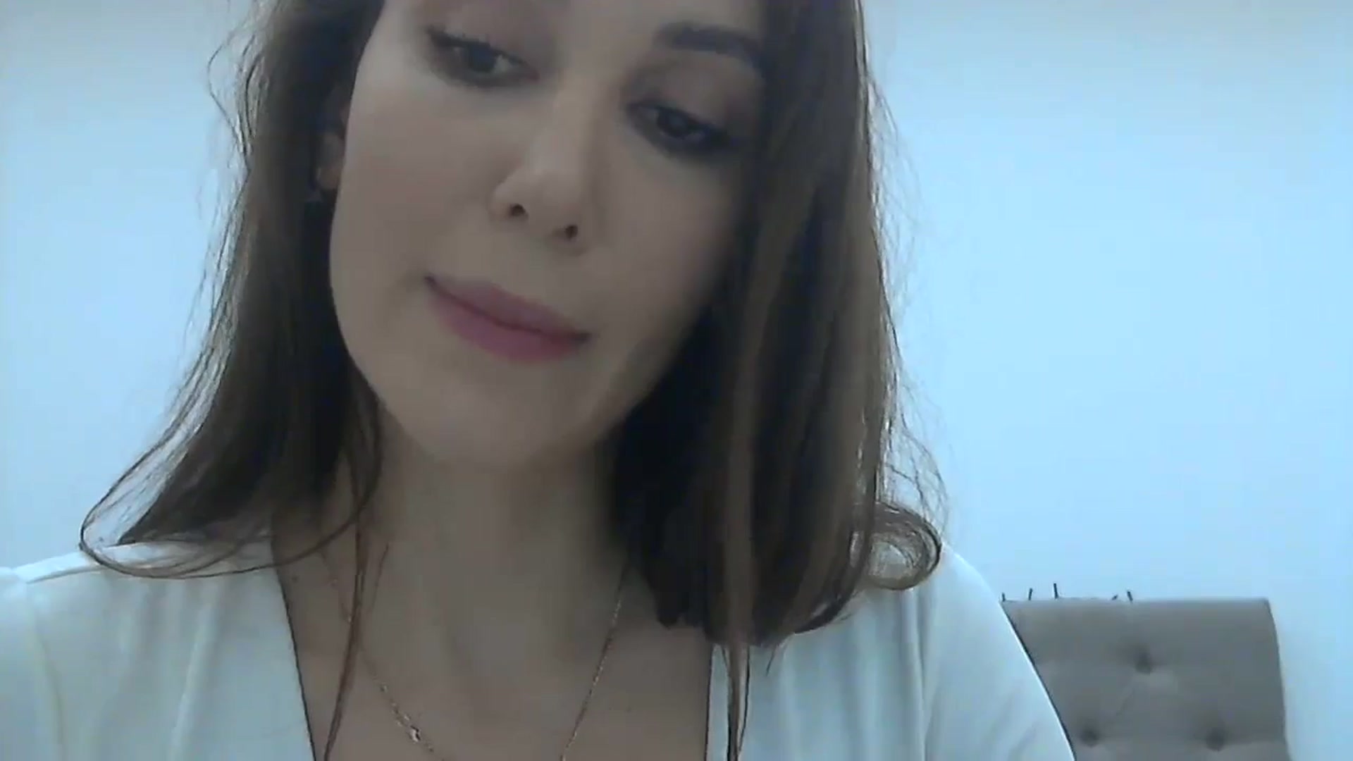 Gallery image thumbnail from HappinessInMe's myfreecams stream on, 12/25/2024, 15:41 image 14 of 20