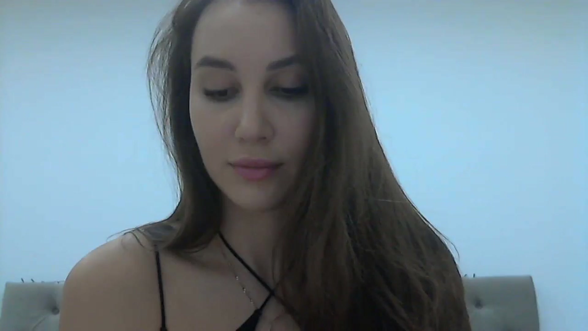 Gallery image thumbnail from HappinessInMe's myfreecams stream on, 01/04/2025, 15:53 image 3 of 20