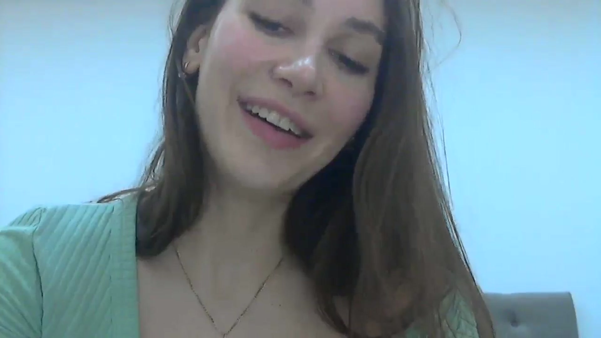 Gallery image thumbnail from HappinessInMe's myfreecams stream on, 03/17/2025, 16:21 image 16 of 20