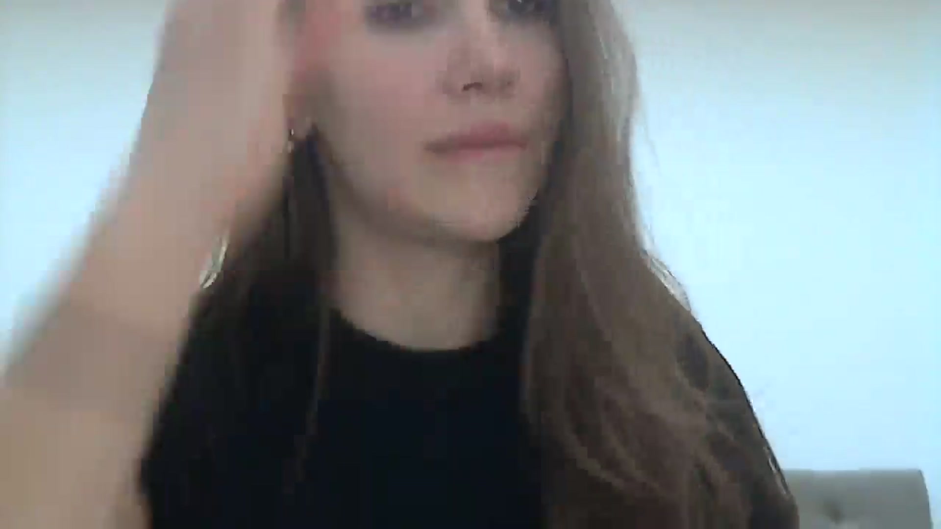 Gallery image thumbnail from HappinessInMe's myfreecams stream on, 03/18/2025, 16:17 image 2 of 20