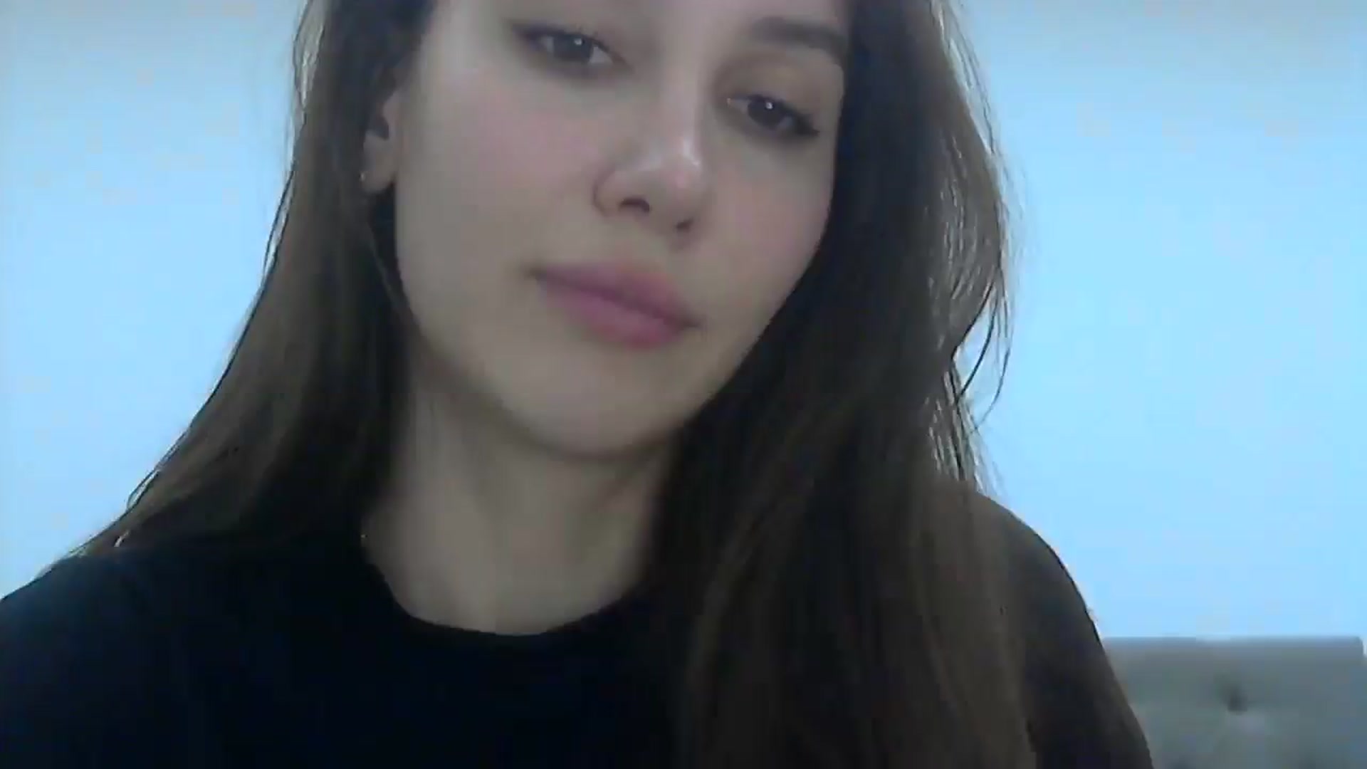 Gallery image thumbnail from HappinessInMe's myfreecams stream on, 03/18/2025, 16:17 image 17 of 20