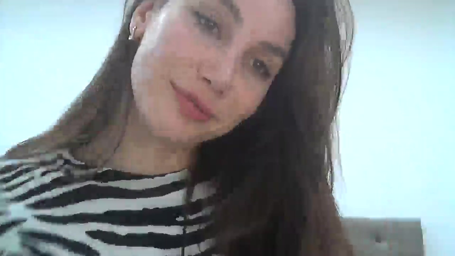 Gallery image thumbnail from HappinessInMe's myfreecams stream on, 03/21/2025, 15:33 image 9 of 20