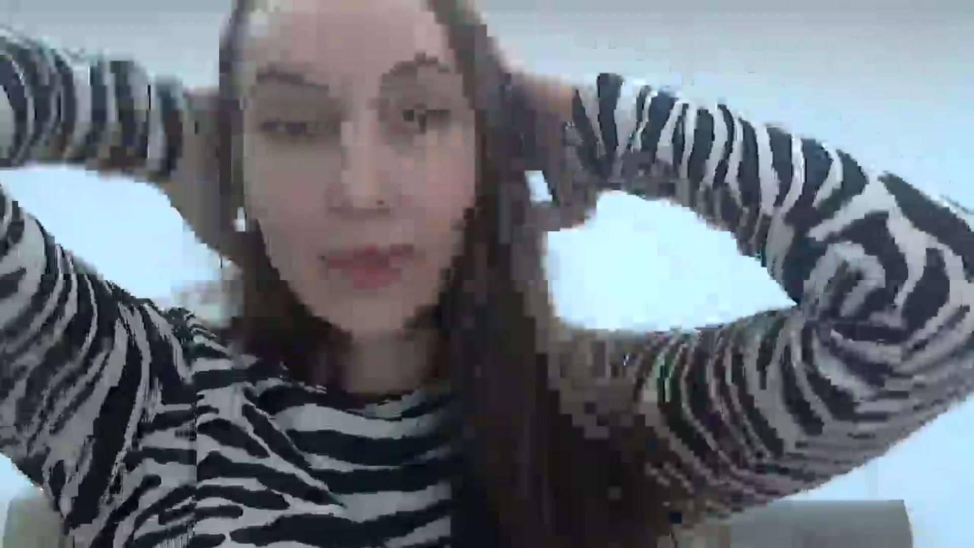 Gallery image thumbnail from HappinessInMe's myfreecams stream on, 03/25/2025, 16:30 image 17 of 20