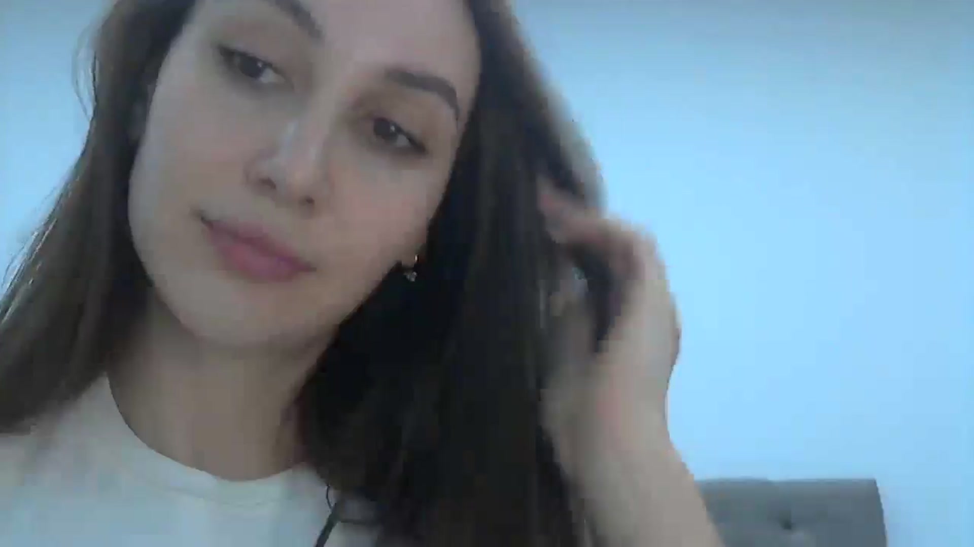 Gallery image thumbnail from HappinessInMe's myfreecams stream on, 03/26/2025, 16:20 image 15 of 20