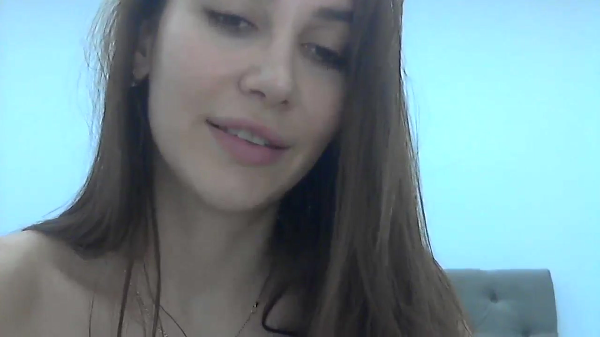 Gallery image thumbnail from HappinessInMe's myfreecams stream on, 04/01/2025, 15:52 image 16 of 20