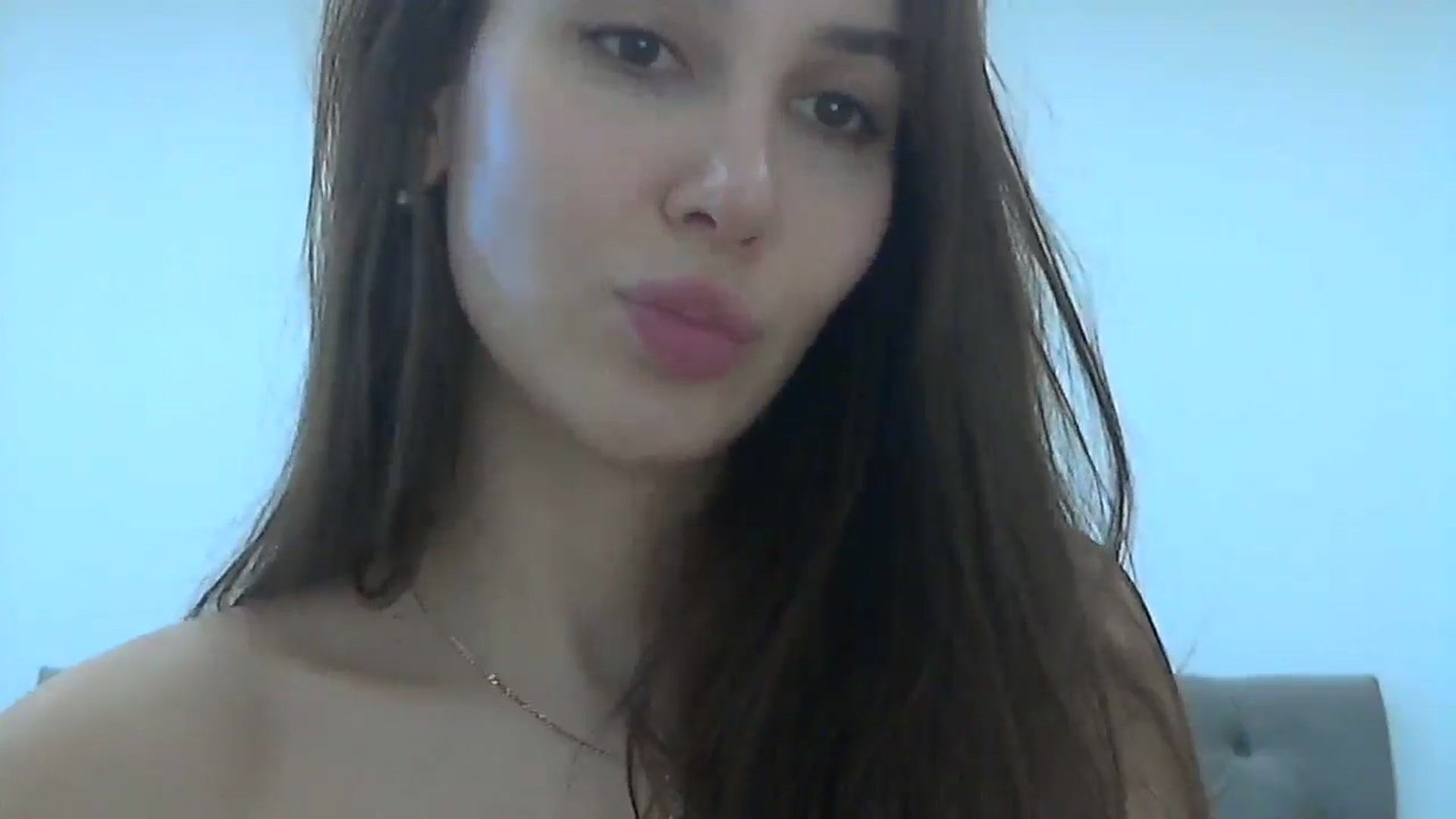 Gallery image thumbnail from HappinessInMe's myfreecams stream on, 04/03/2025, 15:10 image 15 of 20