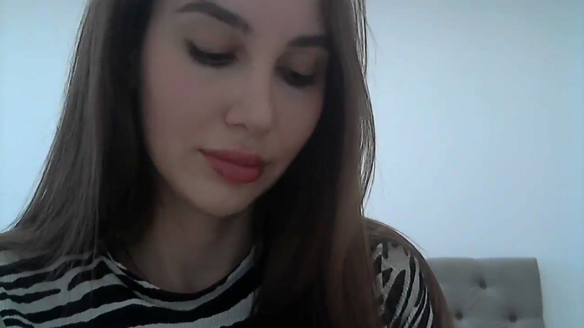 Gallery image thumbnail from HappinessInMe's myfreecams stream on, 04/19/2025, 15:26 image 2 of 20