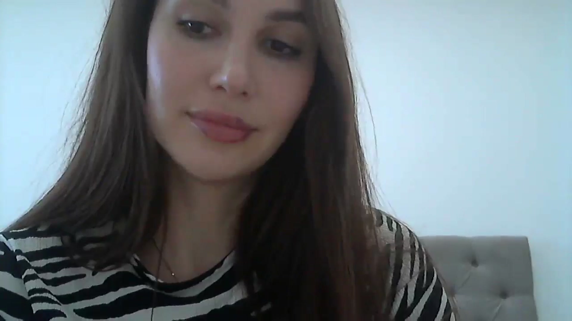 Gallery image thumbnail from HappinessInMe's myfreecams stream on, 04/19/2025, 15:26 image 18 of 20