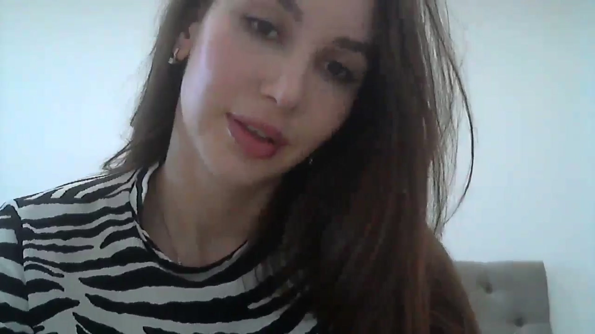 Gallery image thumbnail from HappinessInMe's myfreecams stream on, 04/19/2025, 15:26 image 11 of 20