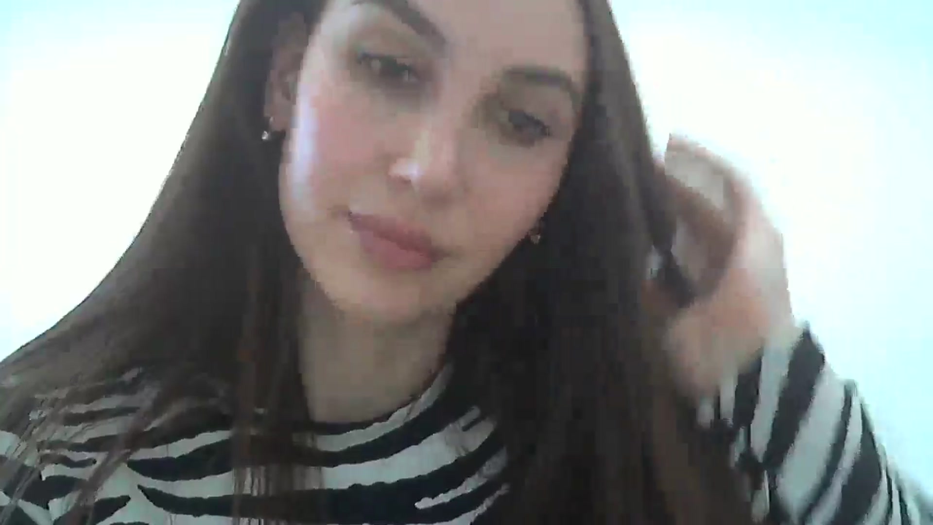 Gallery image thumbnail from HappinessInMe's myfreecams stream on, 04/19/2025, 15:45 image 18 of 20