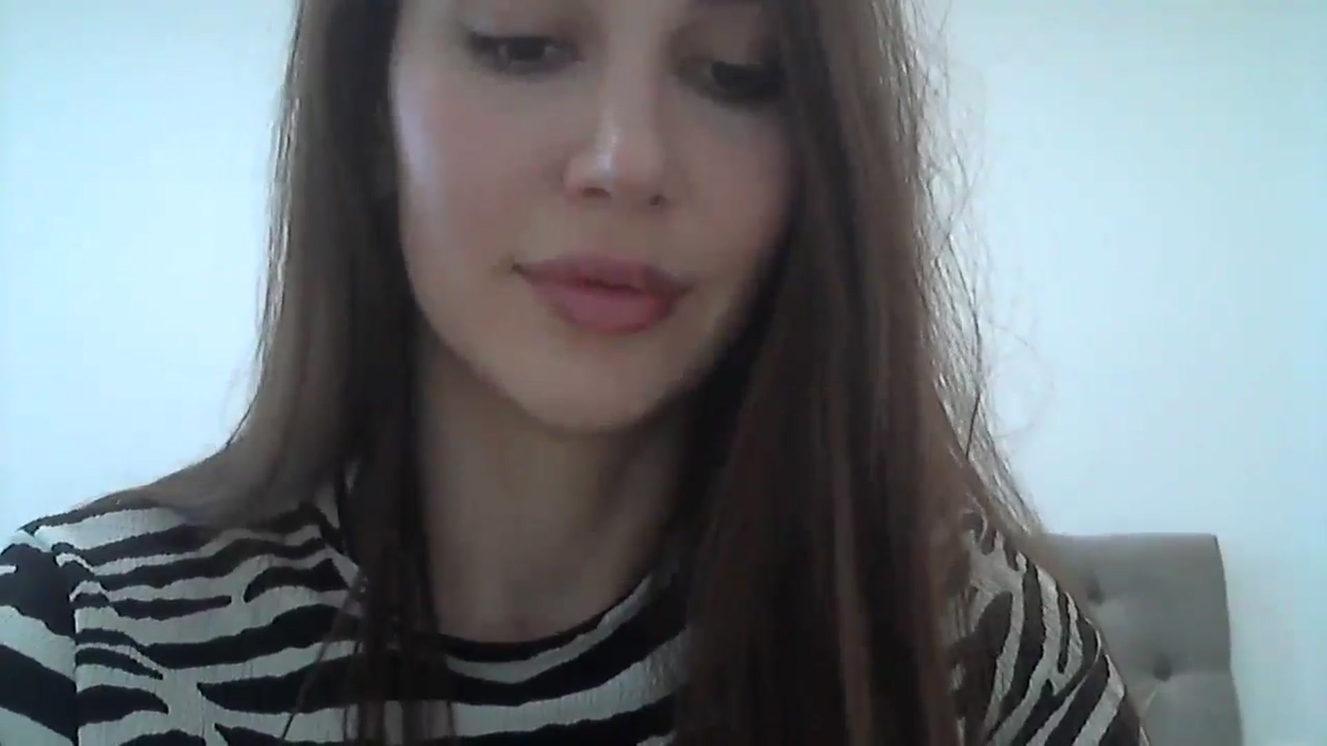 Gallery image thumbnail from HappinessInMe's myfreecams stream on, 04/19/2025, 15:45 image 4 of 20