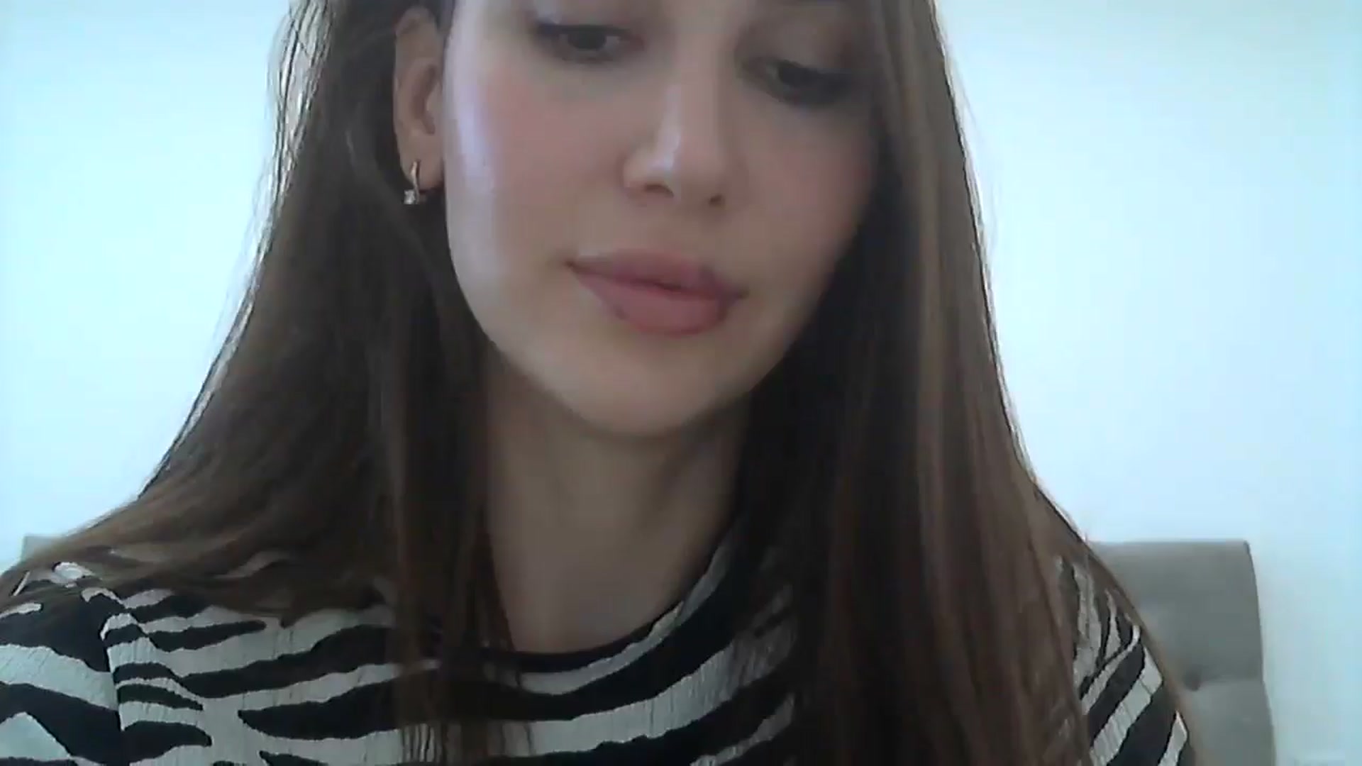 Gallery image thumbnail from HappinessInMe's myfreecams stream on, 04/19/2025, 15:45 image 13 of 20