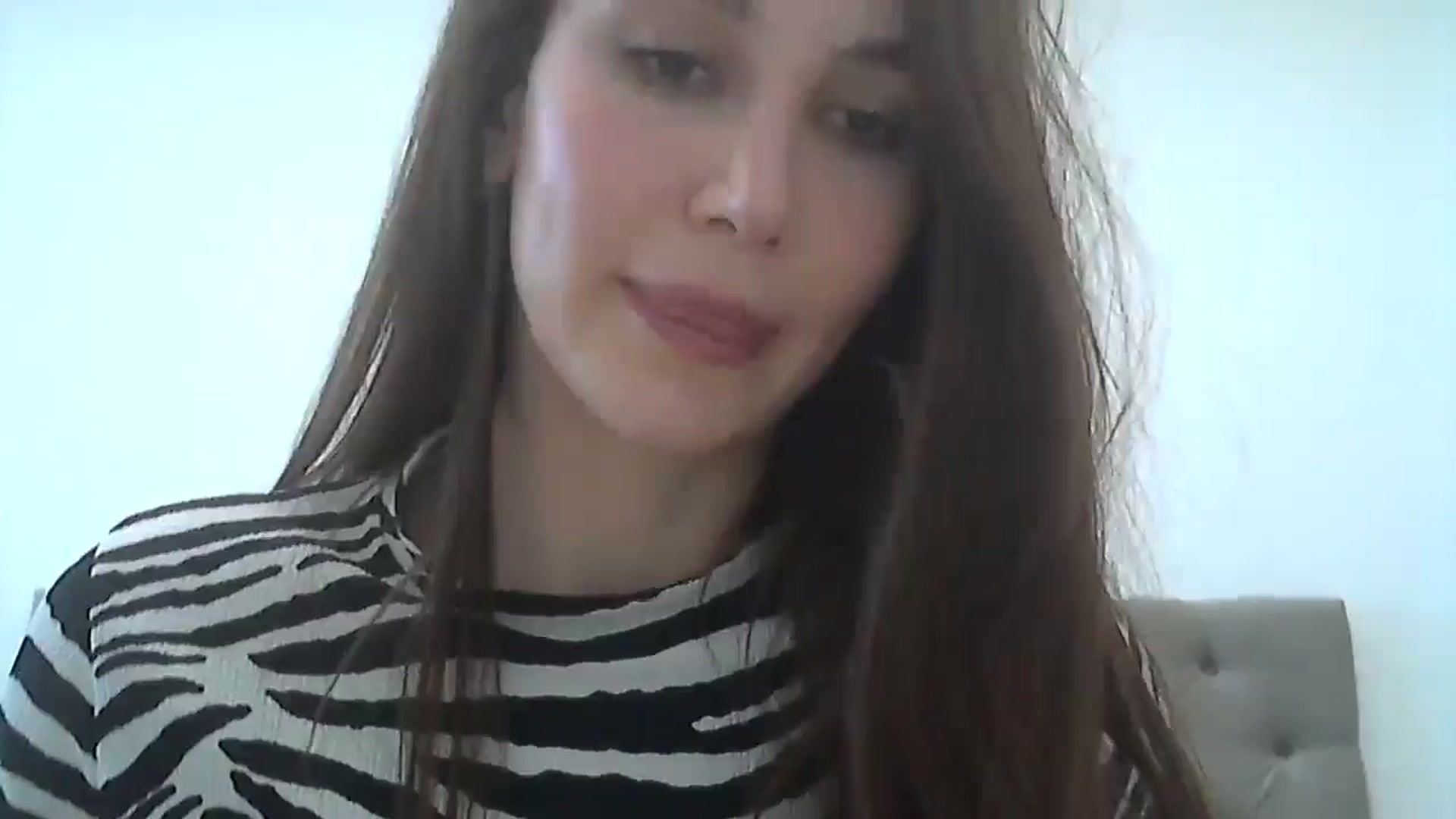 Gallery image thumbnail from HappinessInMe's myfreecams stream on, 04/19/2025, 15:45 image 2 of 20