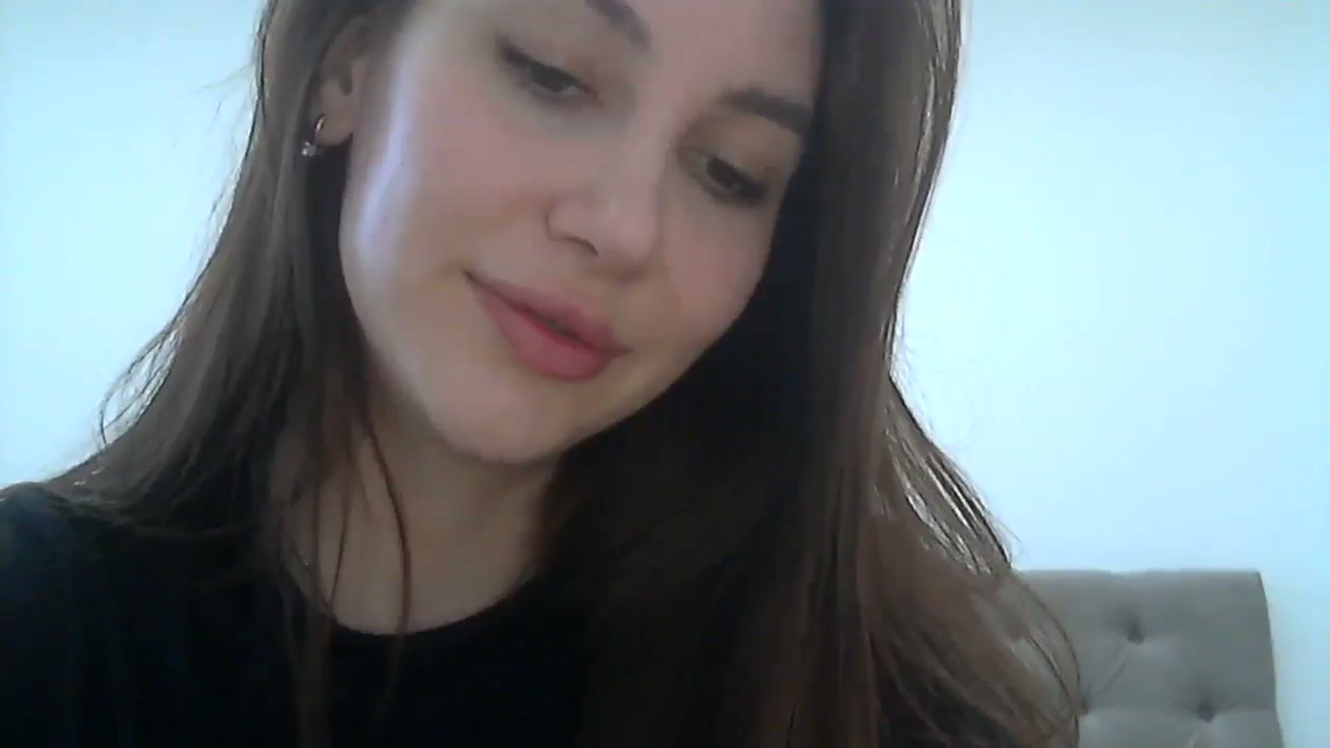 Gallery image thumbnail from HappinessInMe's myfreecams stream on, 04/21/2025, 15:15 image 11 of 20